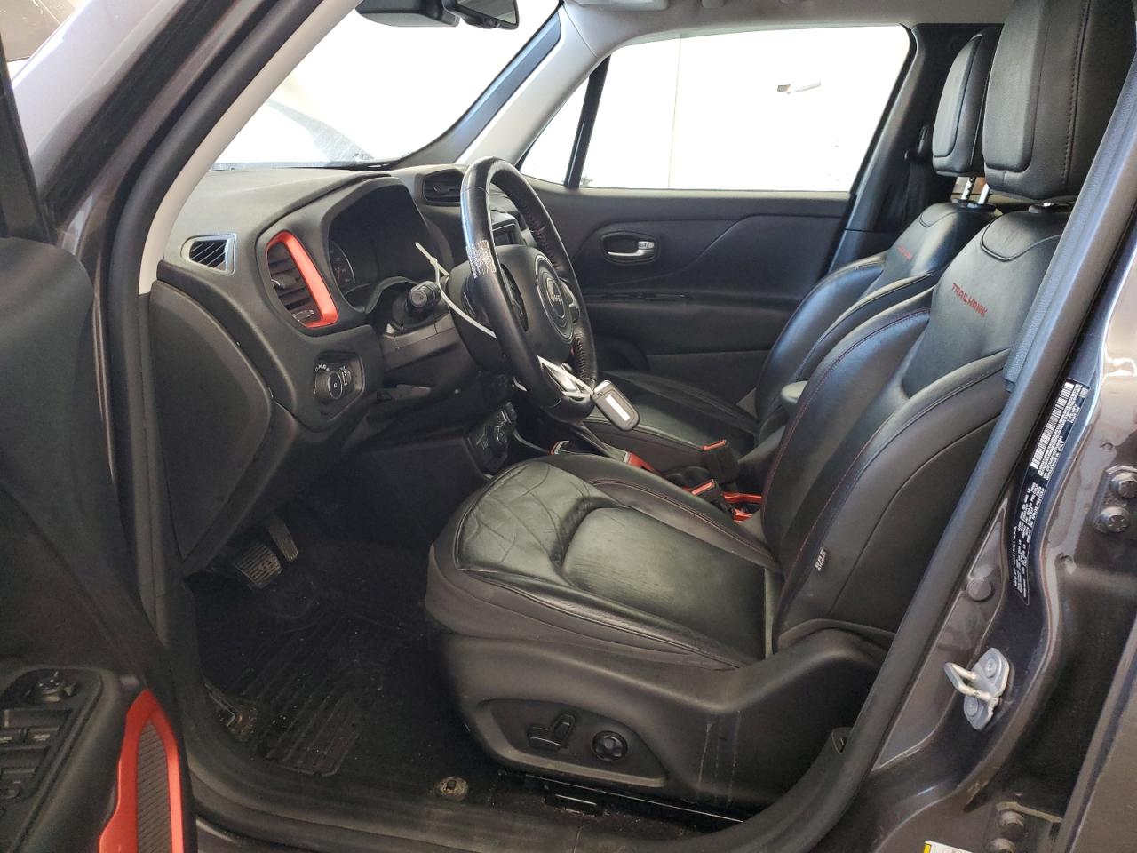 2019 Jeep Renegade - Image 7