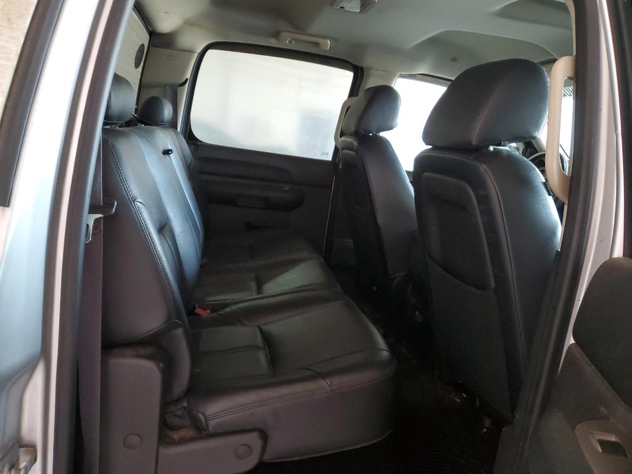 2011 Chevrolet Silverado K1500 Lt VIN: 3GCPKSE3XBG381894 Lot: 50690275