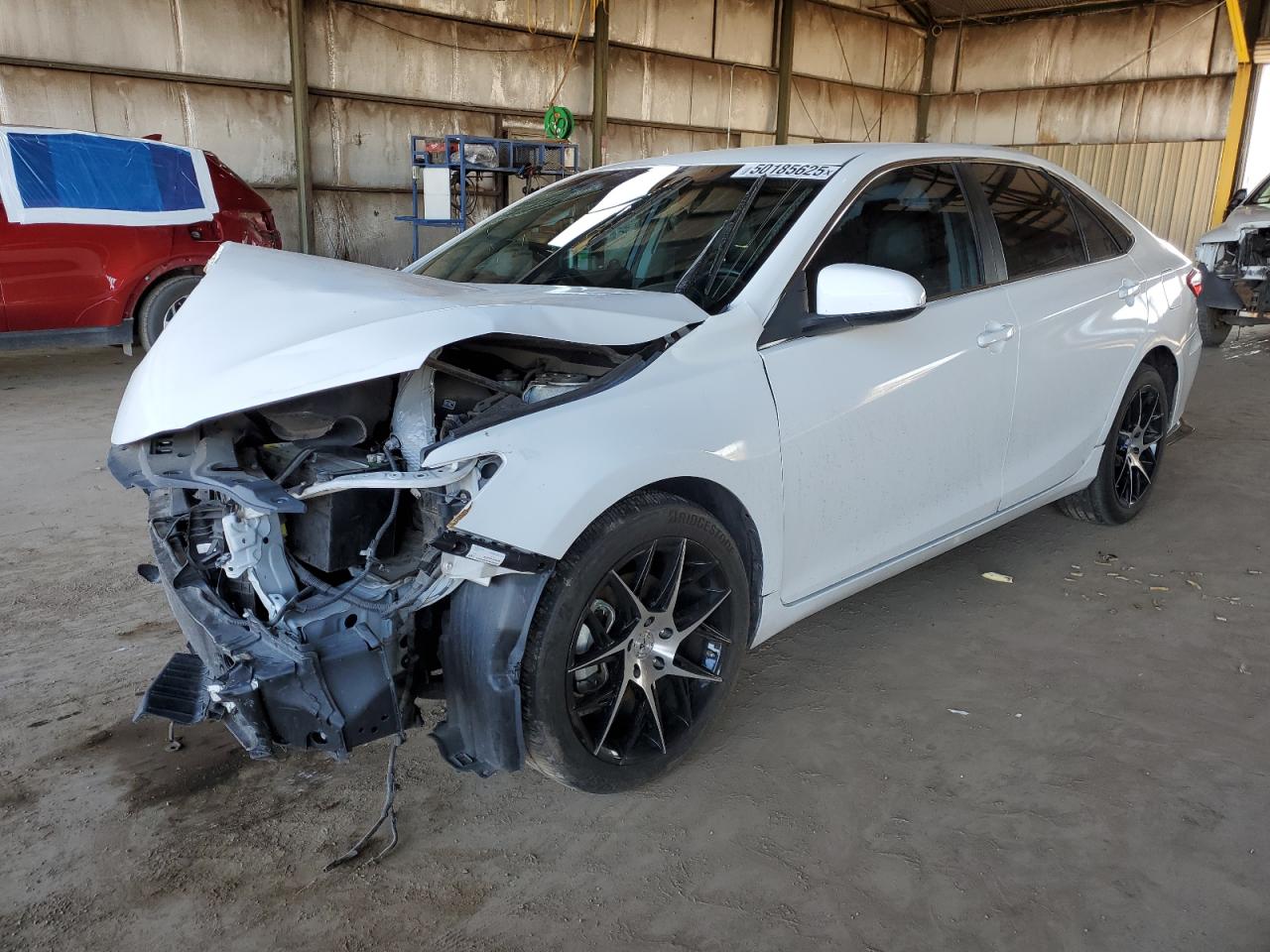 2016 Toyota Camry Le продається в Phoenix, AZ - Front End