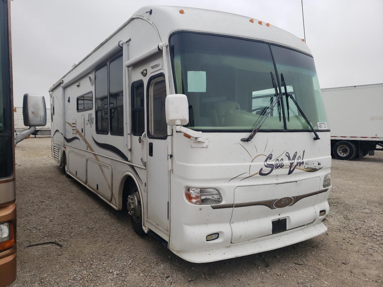Haslet, TX에서 판매 중인 2004 Freightliner Chassis X Line Motor Home - Mechanical