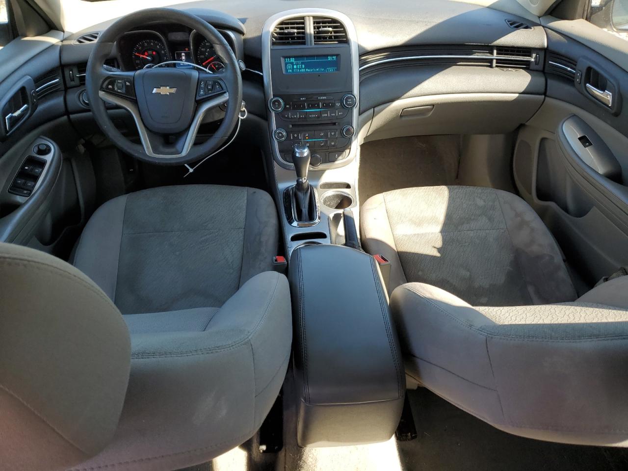 2015 Chevrolet Malibu - Image 8