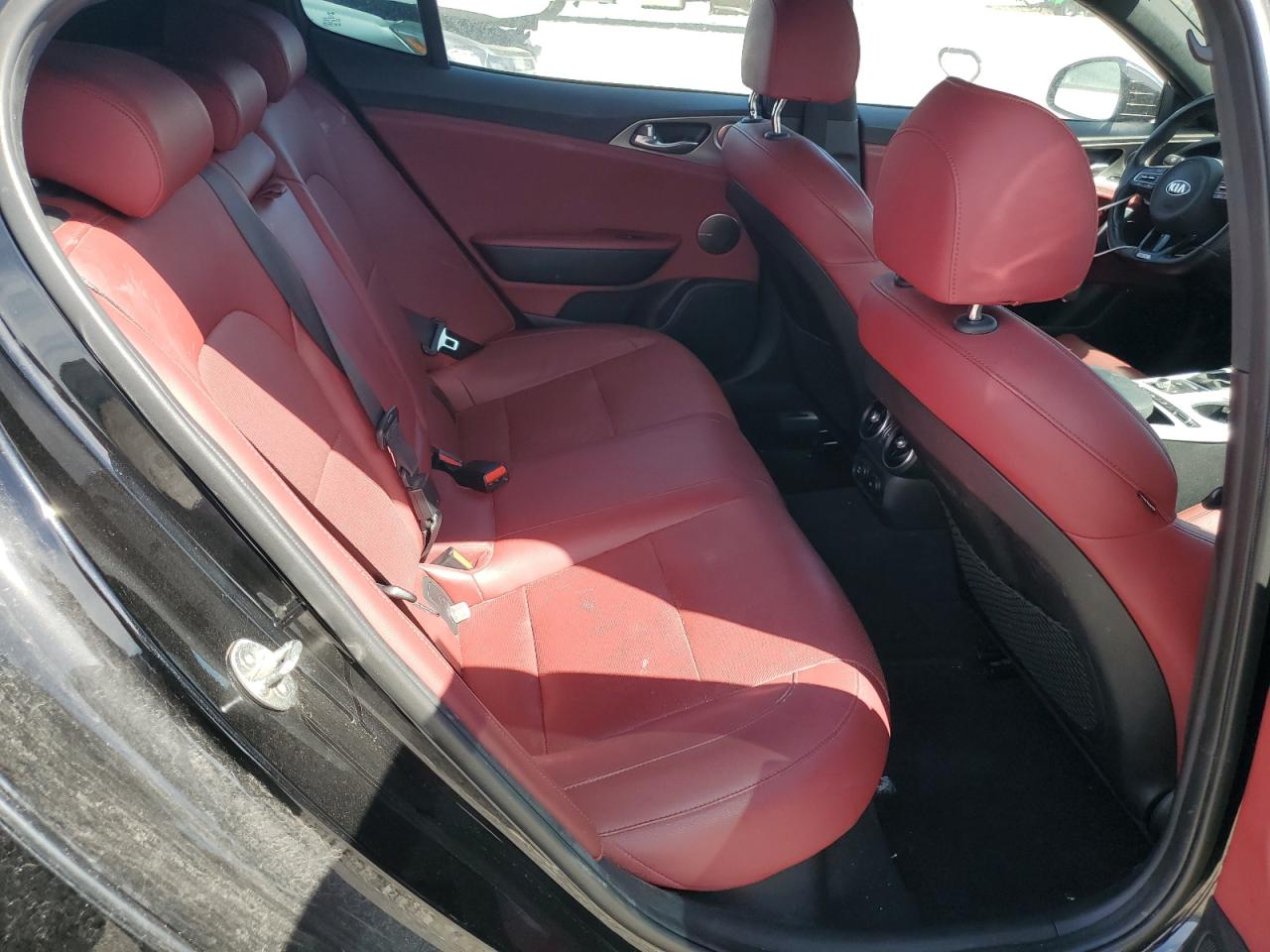 2018 Kia Stinger - Image 10