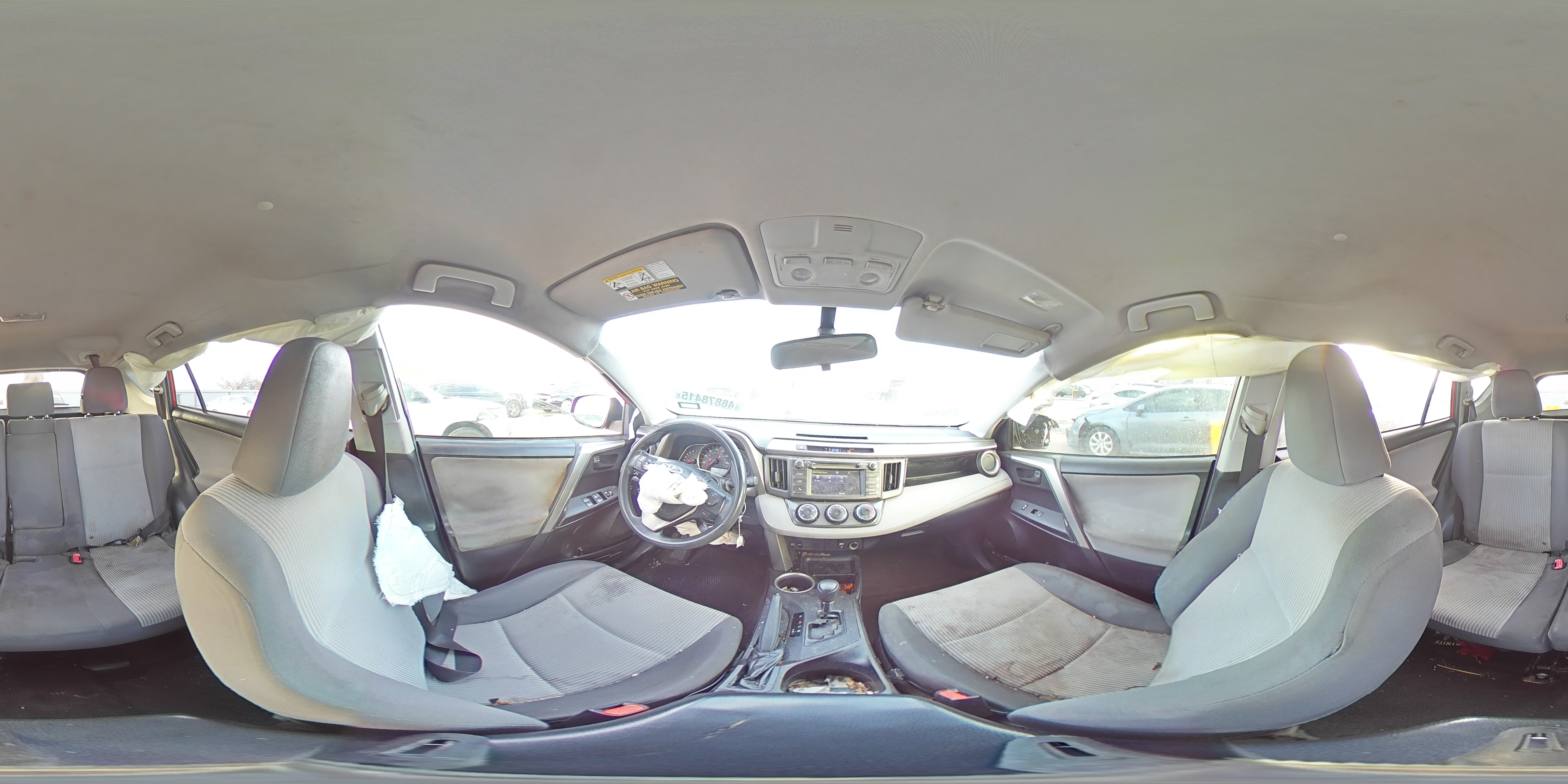 2015 Toyota RAV 4 - Image 12