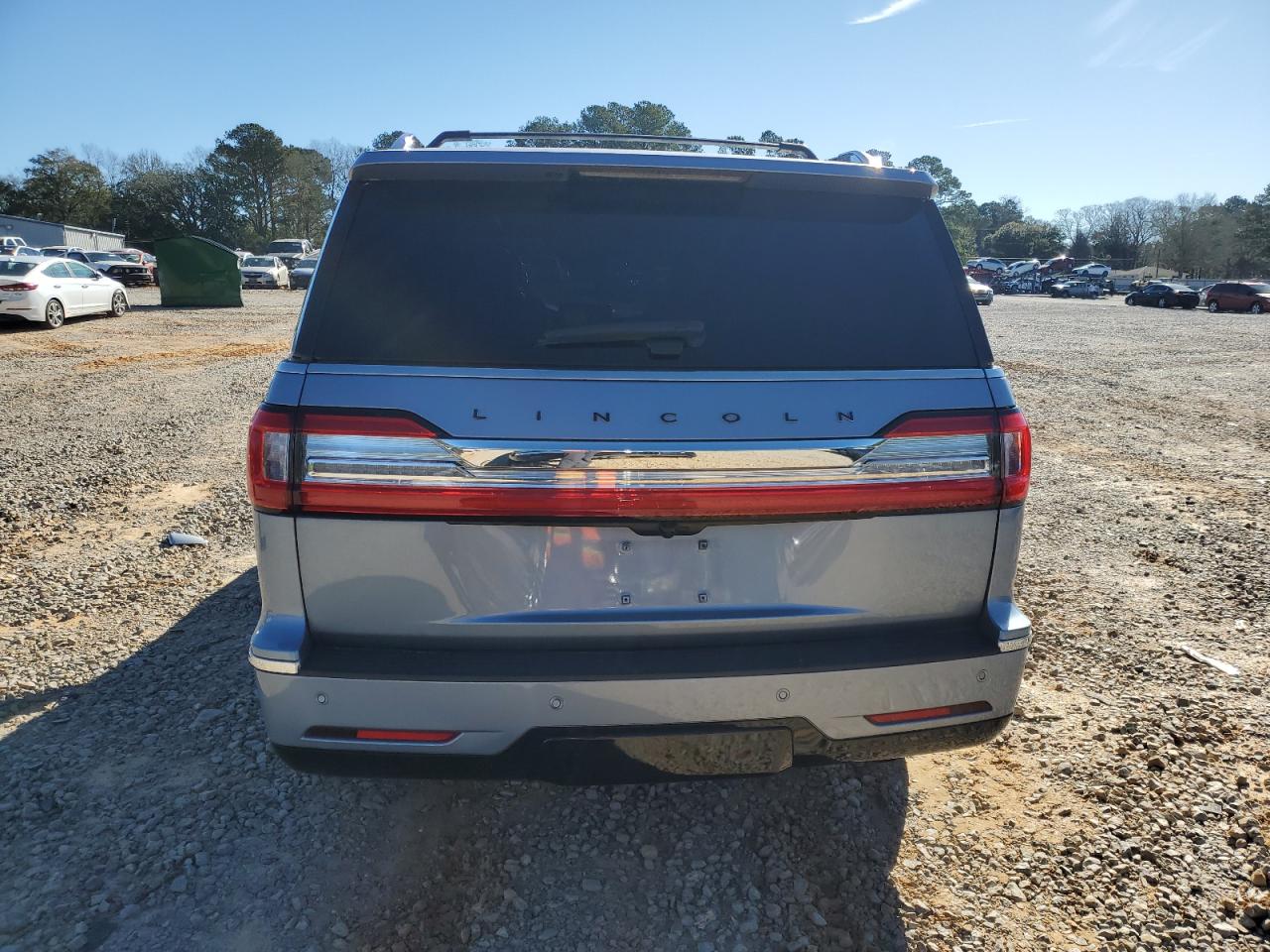 2019 Lincoln Navigator - Image 6