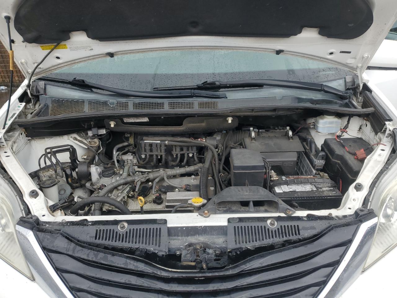 2014 Toyota Sienna - Image 12