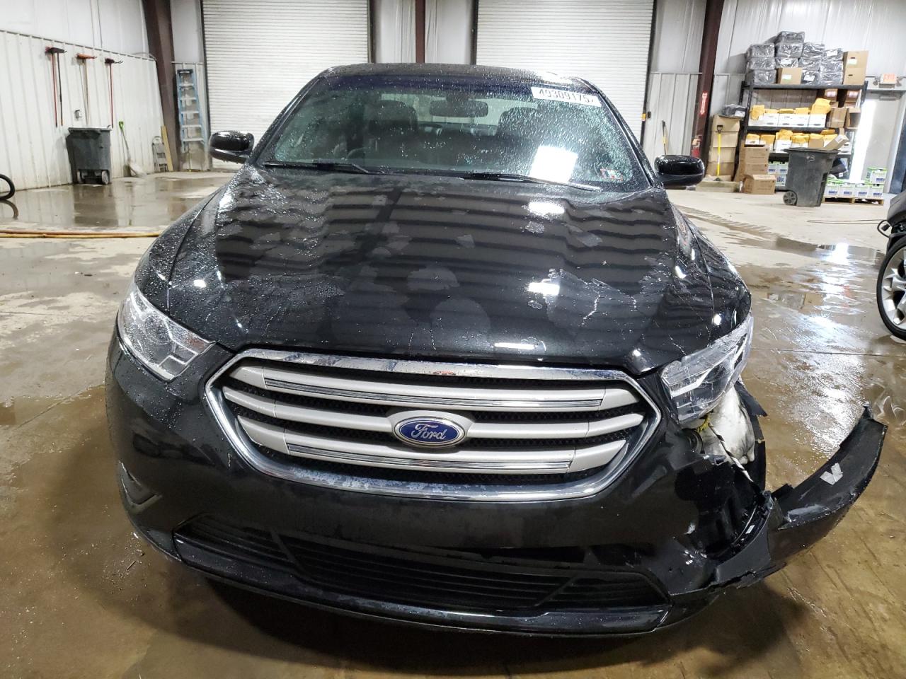 2015 Ford Taurus - Image 5