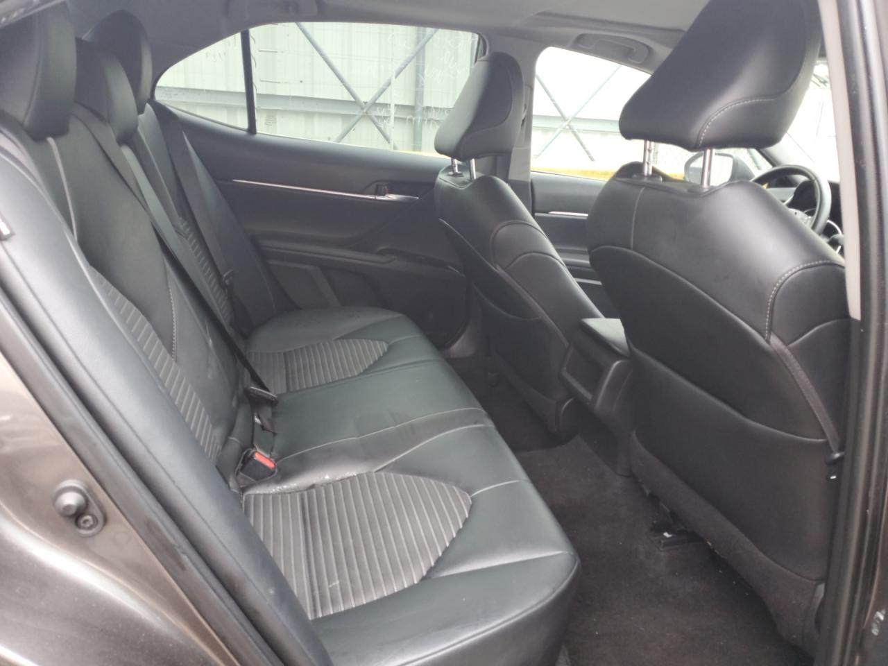 2020 Toyota Camry - Image 10
