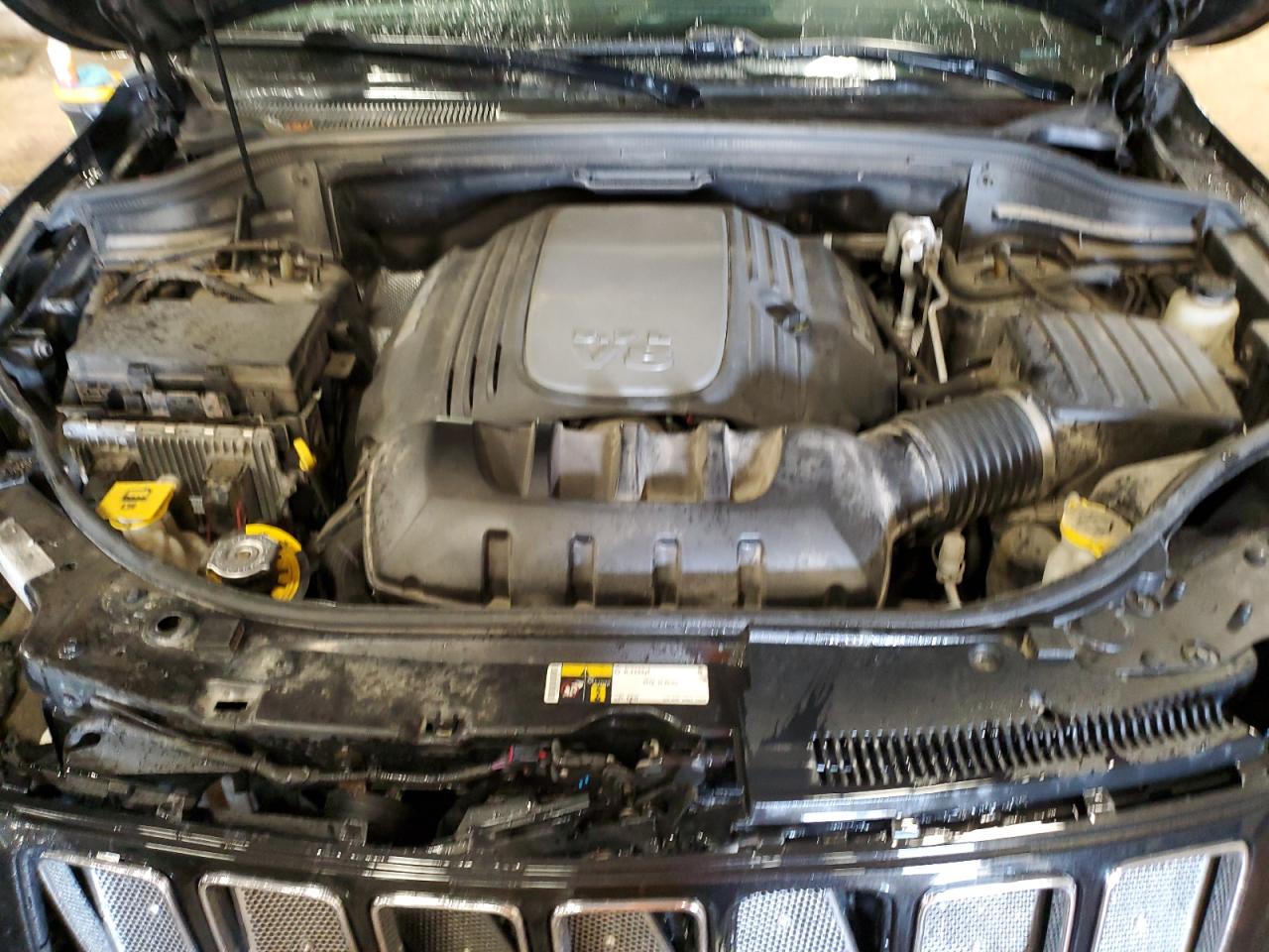 2015 Jeep Grand Cherokee - Image 12