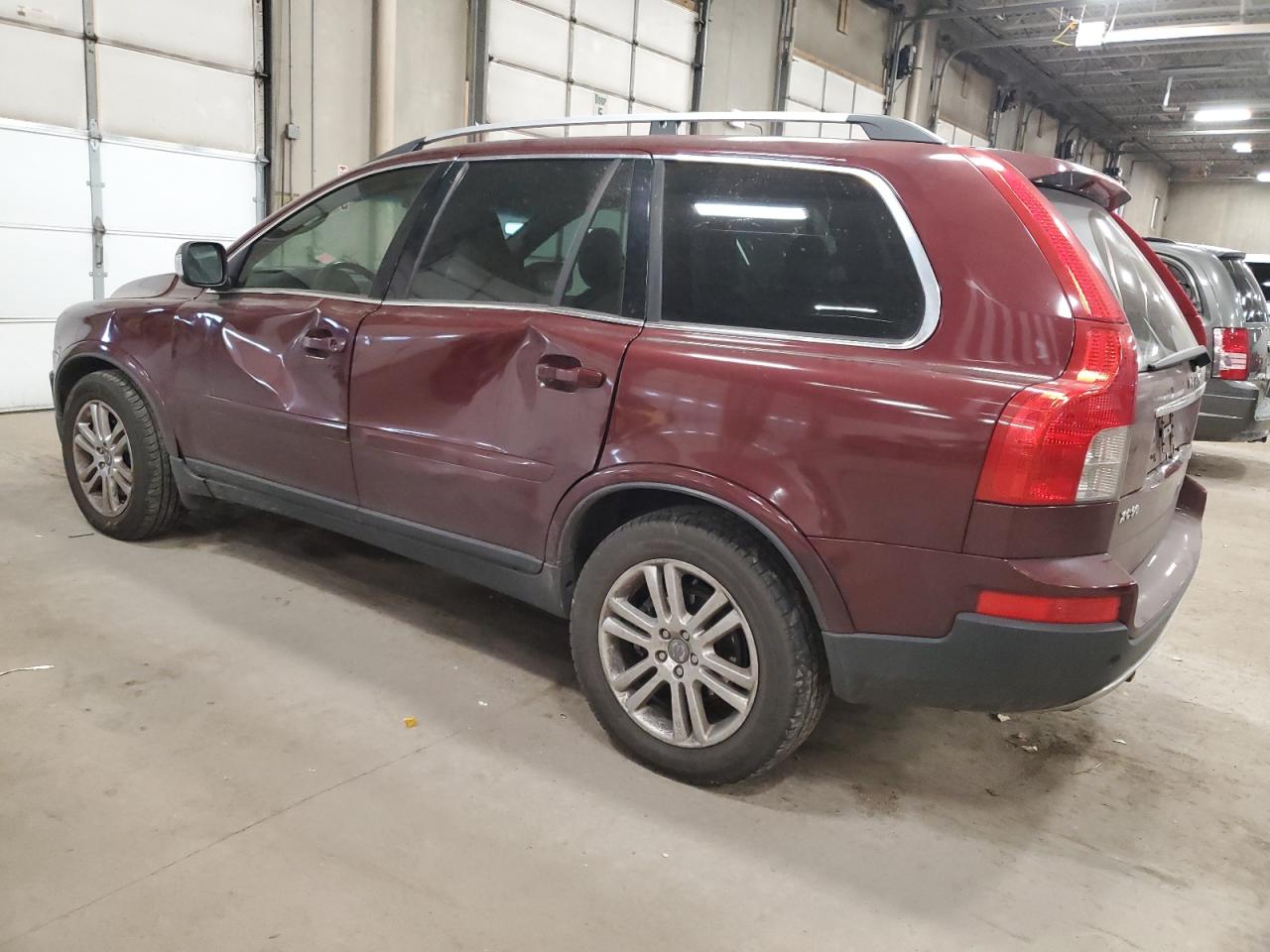 2007 Volvo XC90 - Image 2