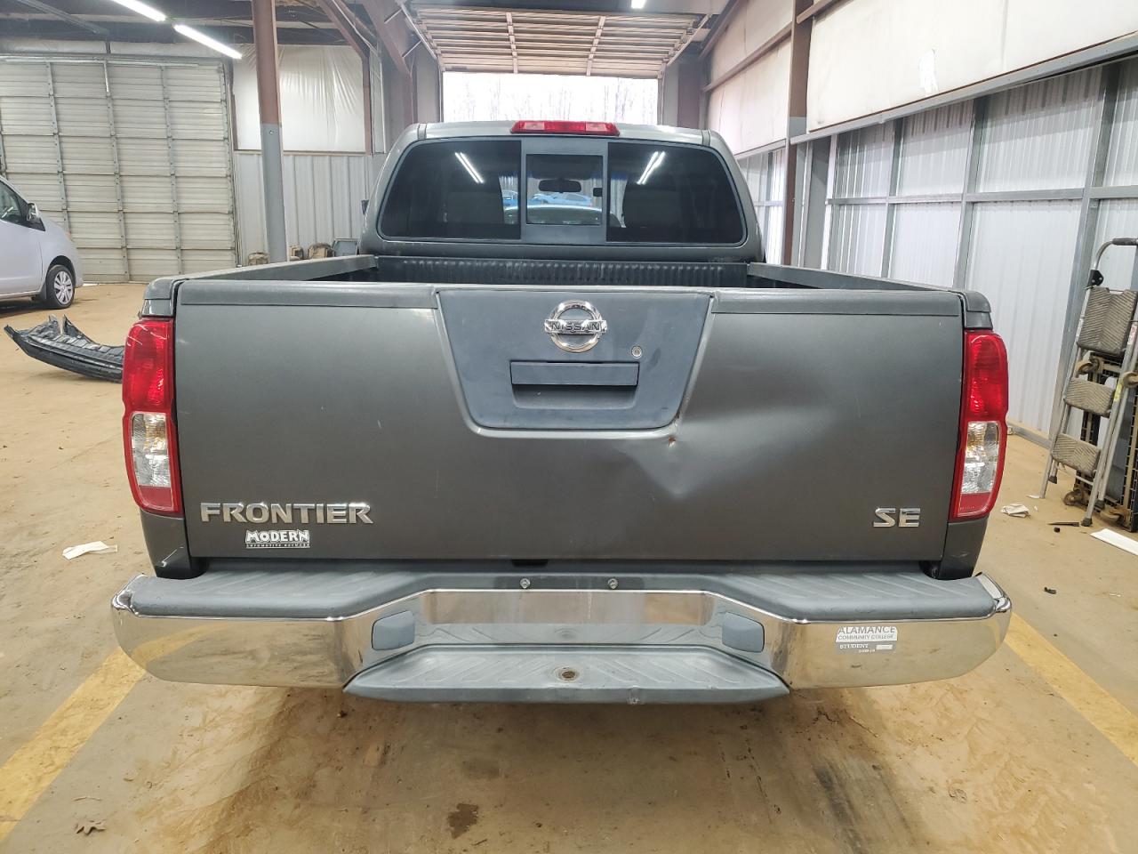 2005 Nissan Navara (Frontier) - Image 6