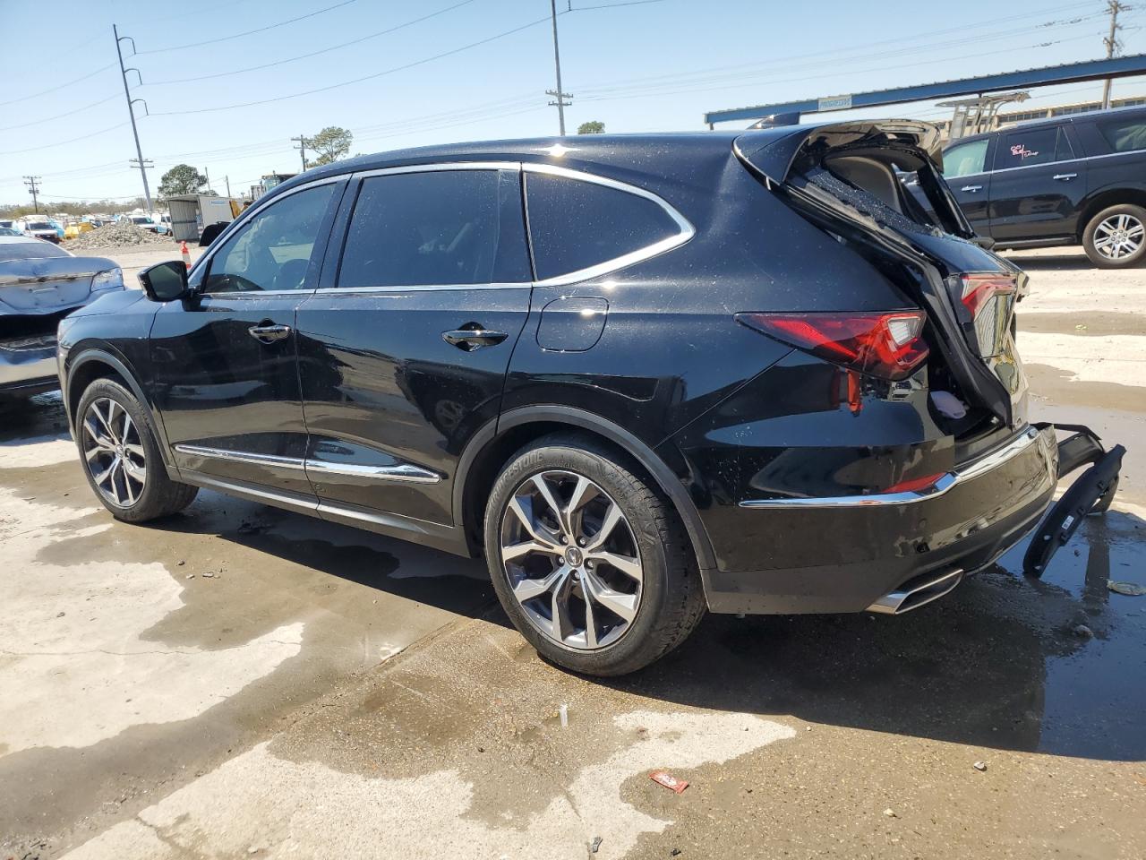 2023 Acura MDX - Image 2