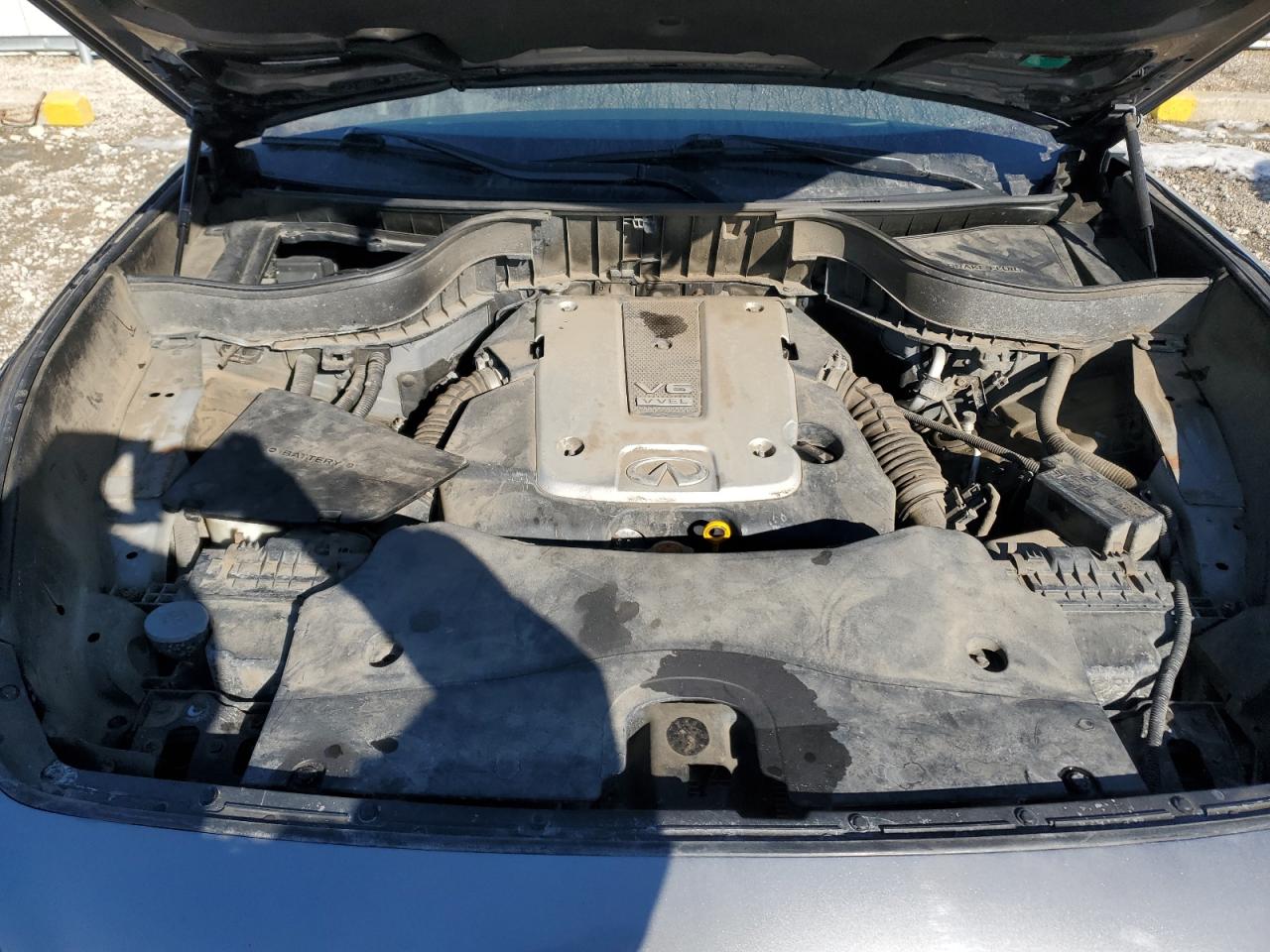 2014 Infiniti QX70 - Image 12