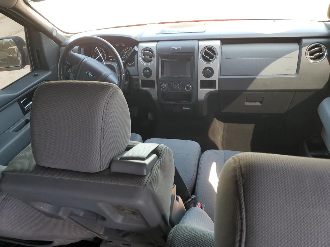 2014 Ford F-150 - Image 8