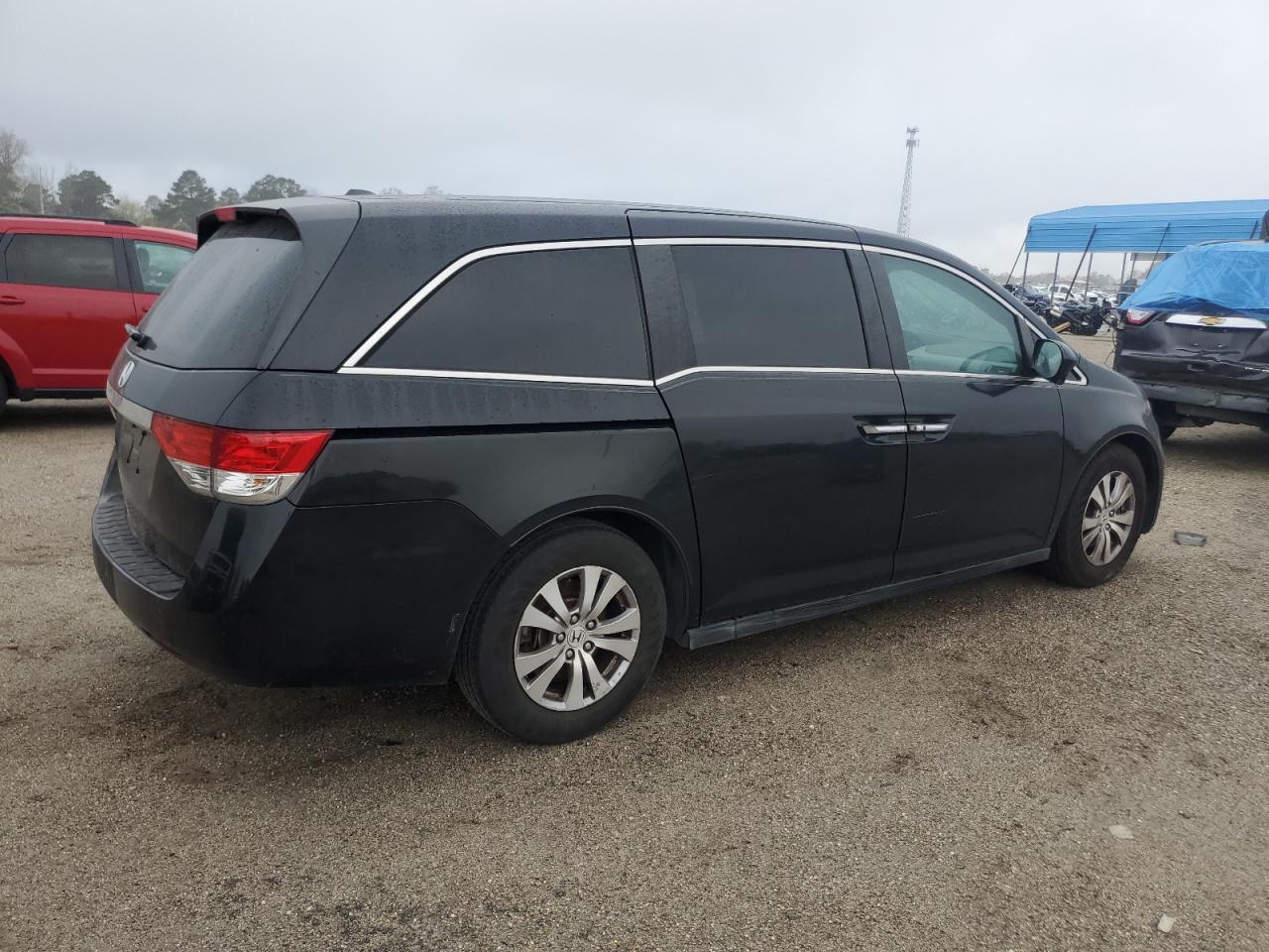 2016 Honda Odyssey - Image 3