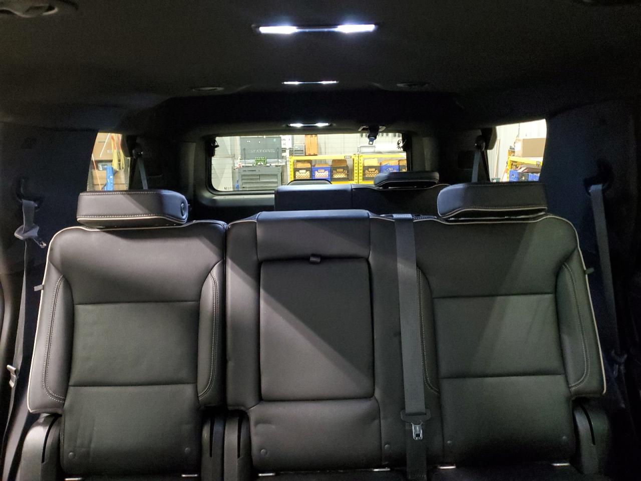 2021 GMC Yukon - Image 10