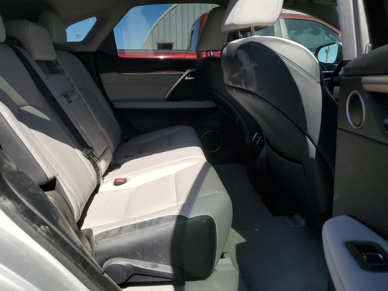 2017 Lexus RX - Image 11