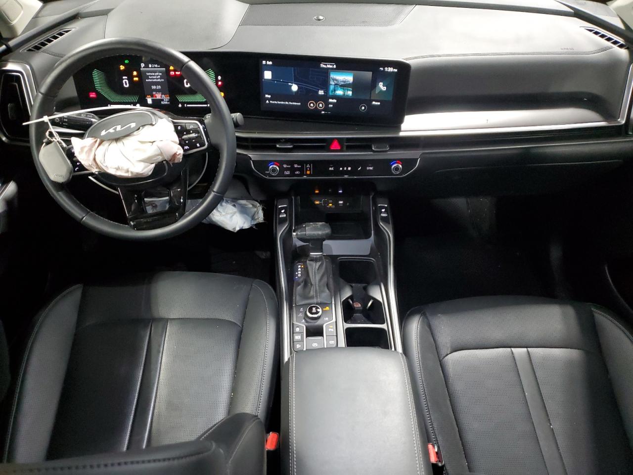 2024 Kia Sorento - Image 8