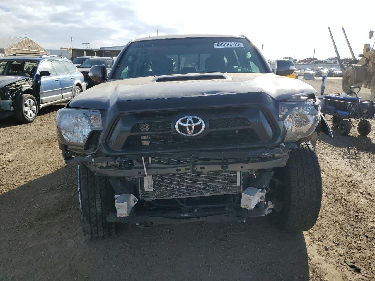 2015 Toyota Tacoma - Image 5