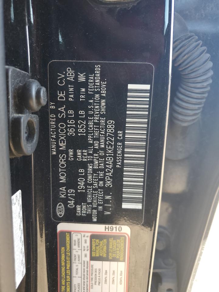 2019 Kia Rio - Image 13