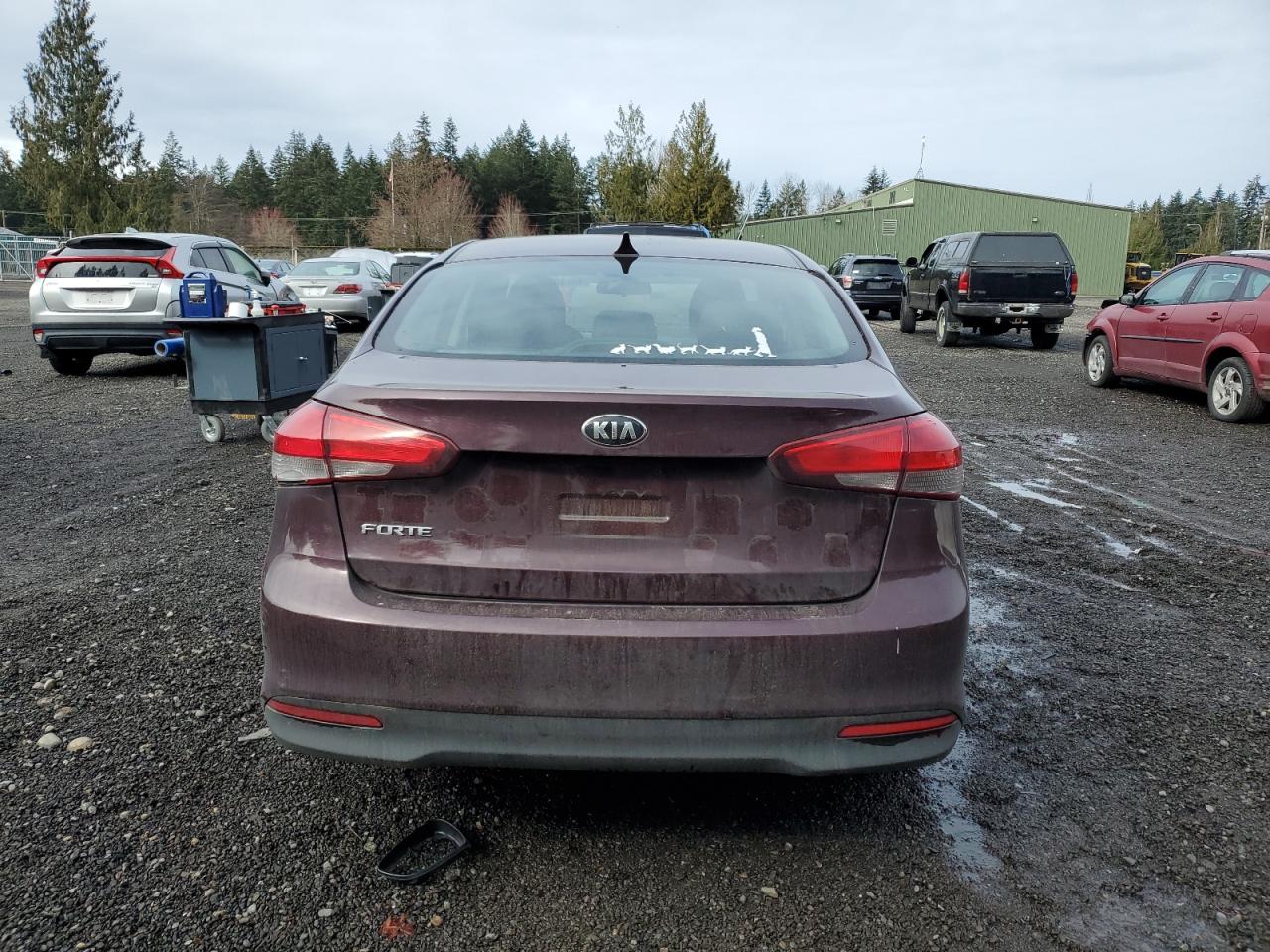 2017 Kia Forte - Image 6