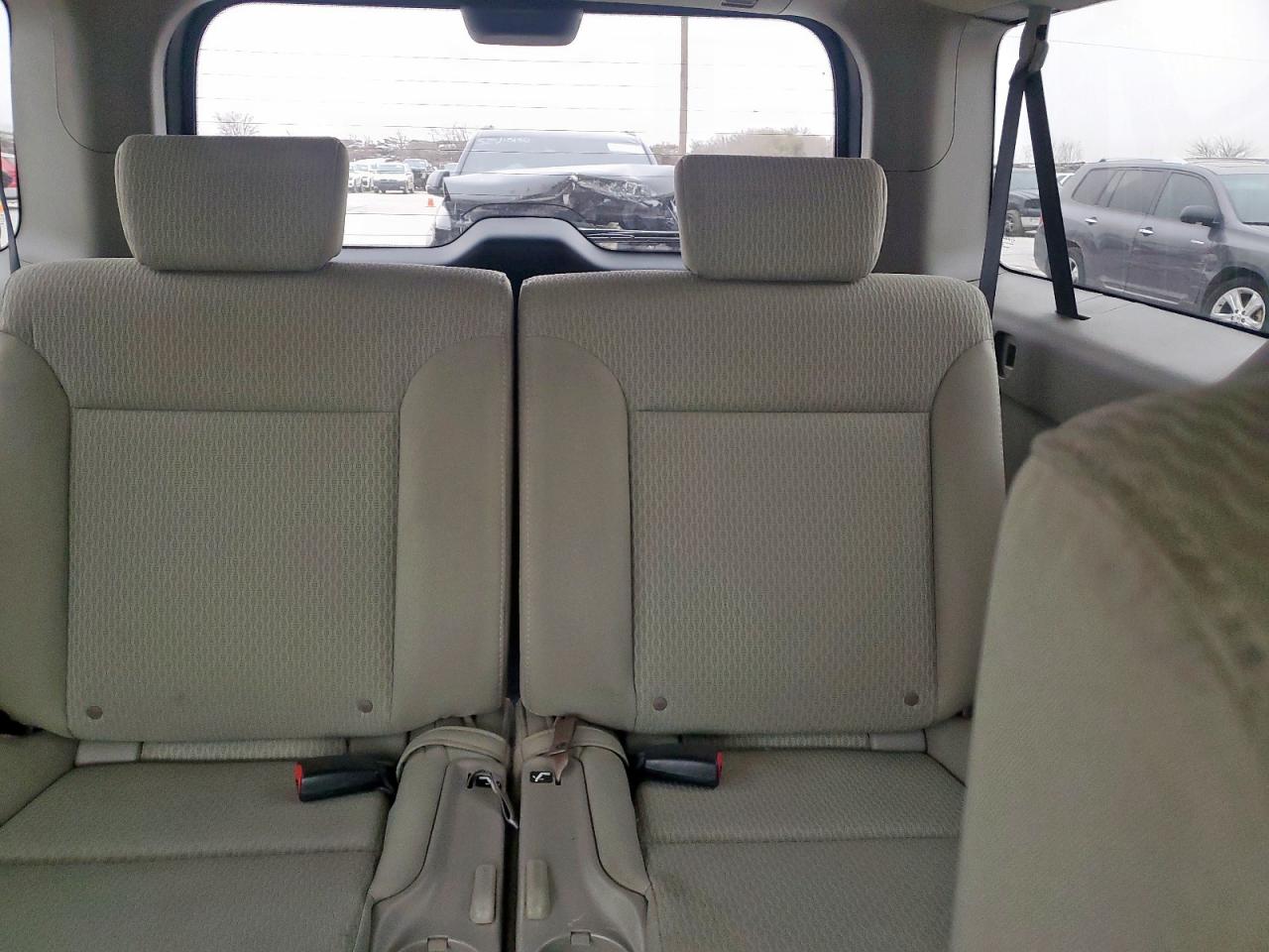 2010 Honda Element - Image 10