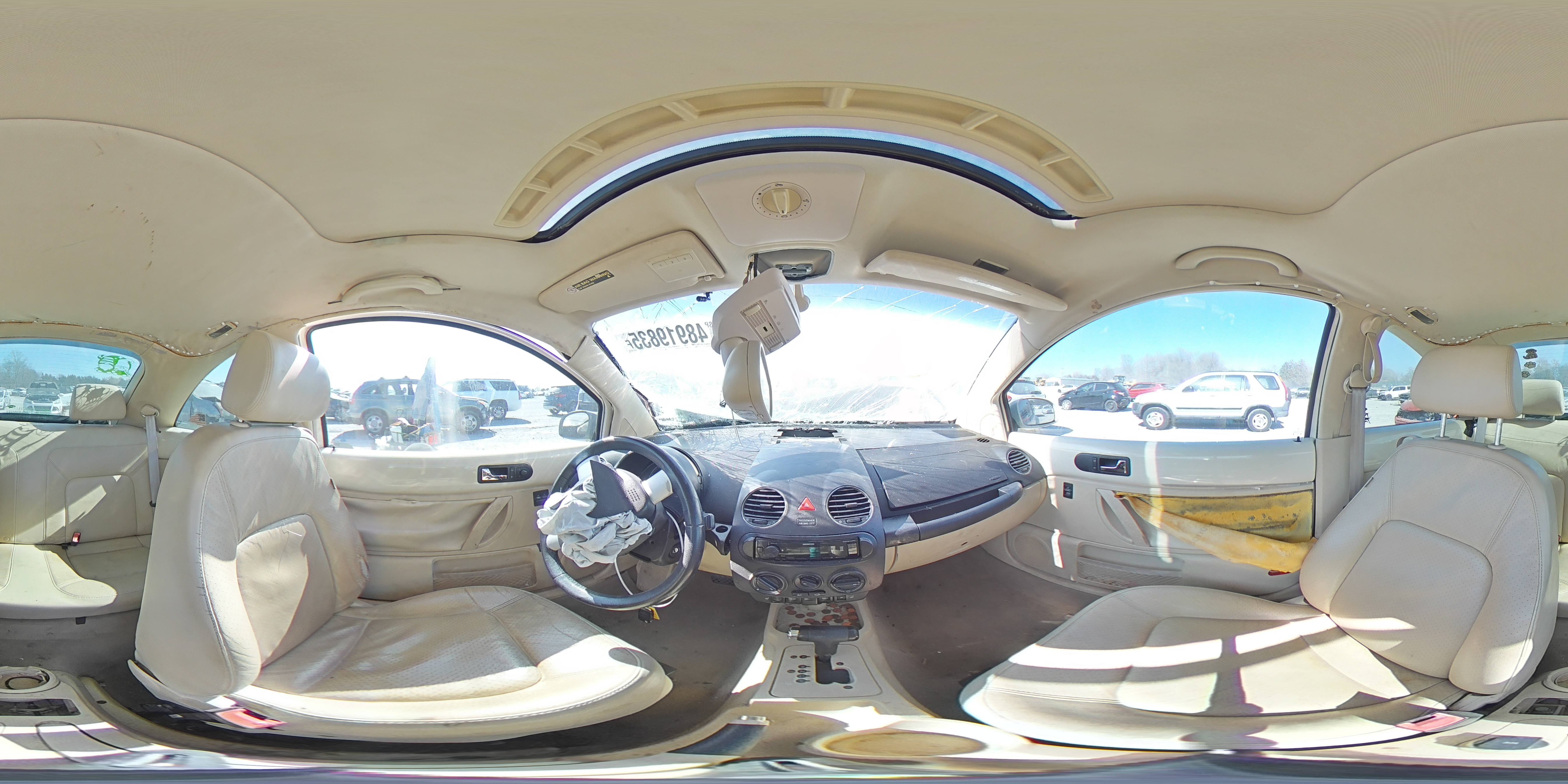 2006 Volkswagen New Beetle 2.5L Option Package 2 VIN: 3VWSW31C16M411797 Lot: 48919835