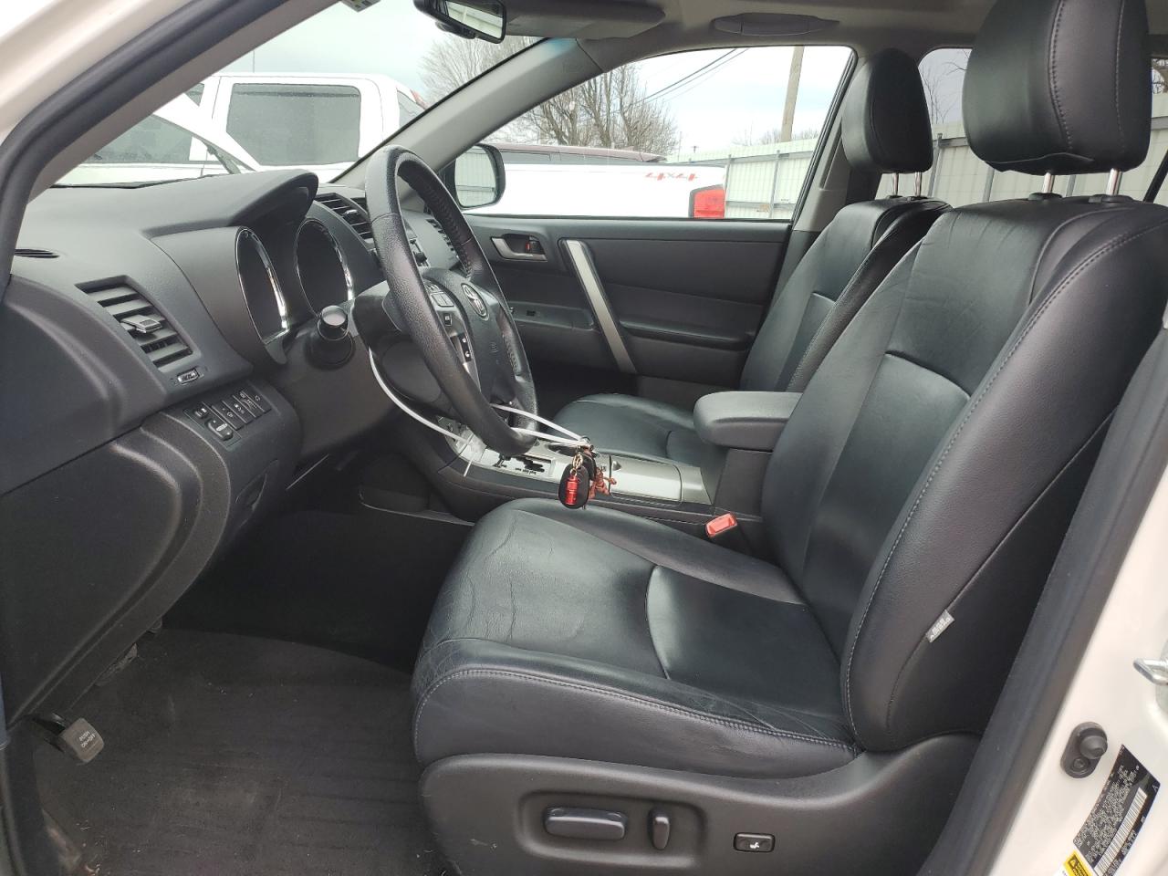 2013 Toyota Highlander - Image 7