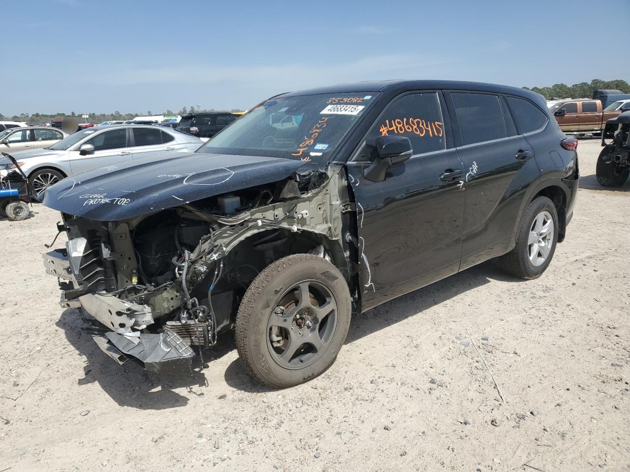2022 Toyota Highlander - Image 1