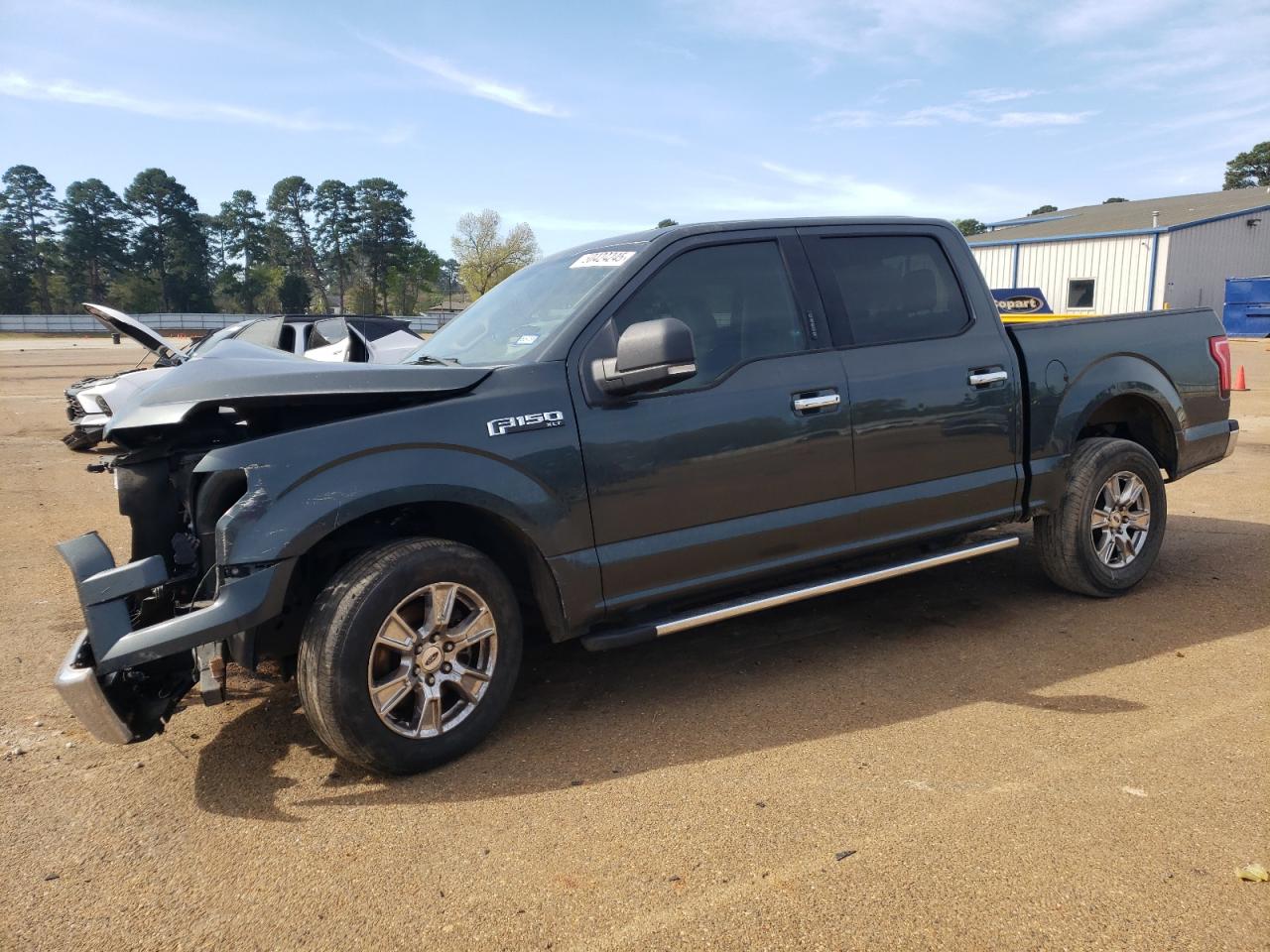 Longview, TX에서 판매 중인 2015 Ford F150 Supercrew - Front End