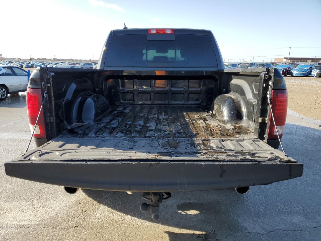 2016 RAM 1500 - Image 6