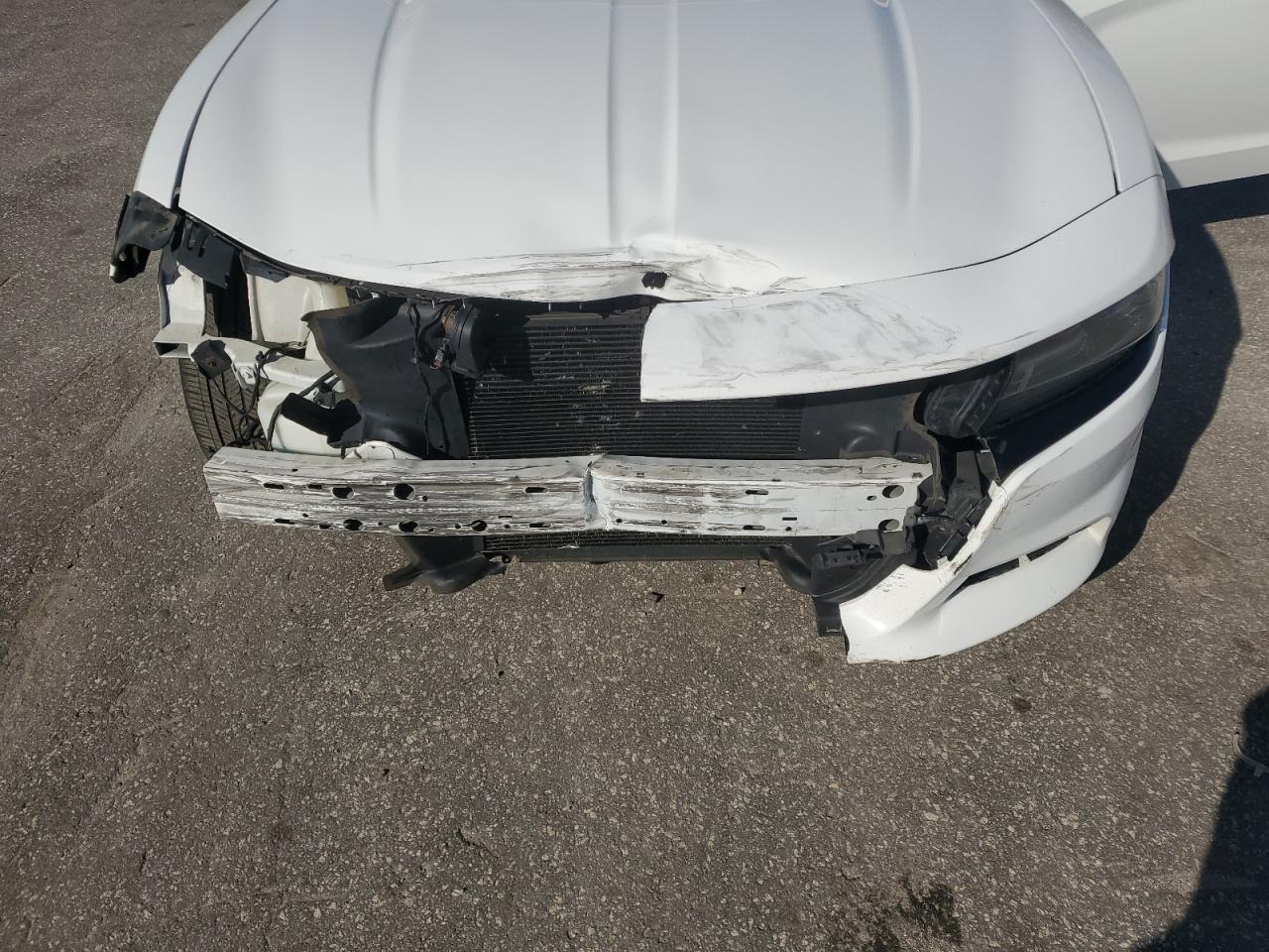2018 Dodge Charger - Image 12