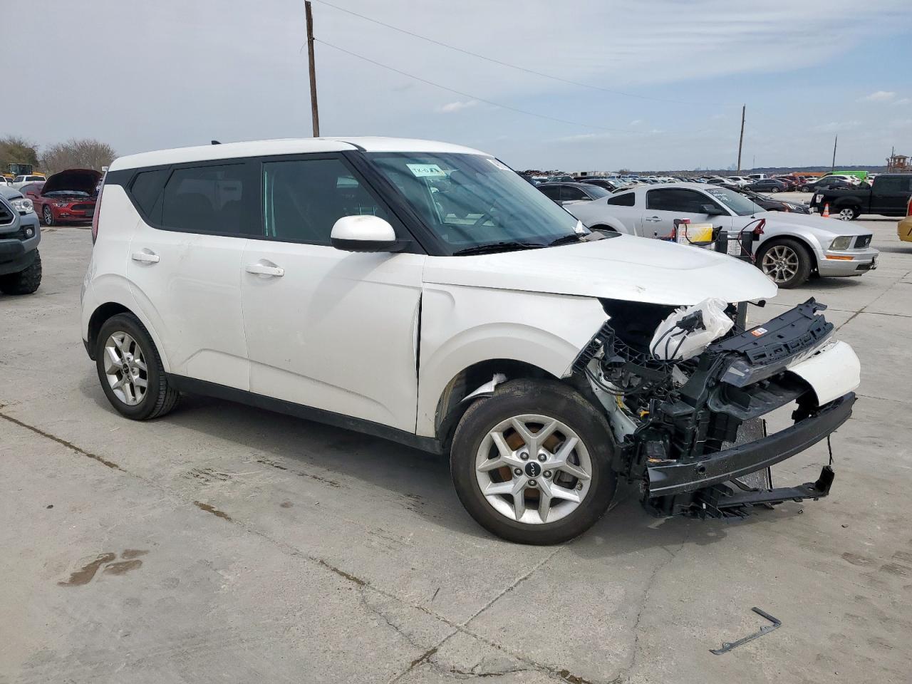 2024 Kia Soul - Image 4