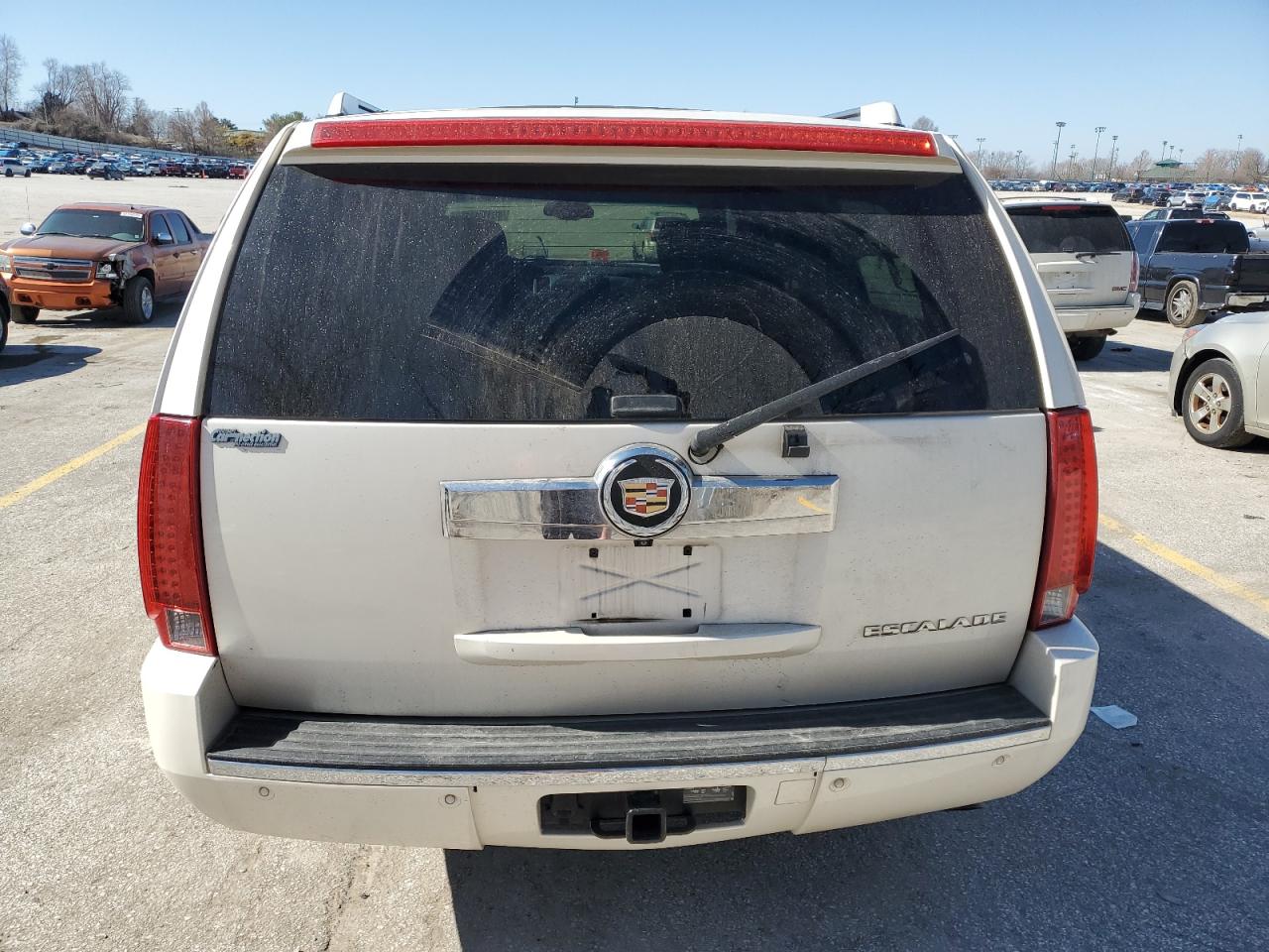 2014 Cadillac Escalade - Image 6