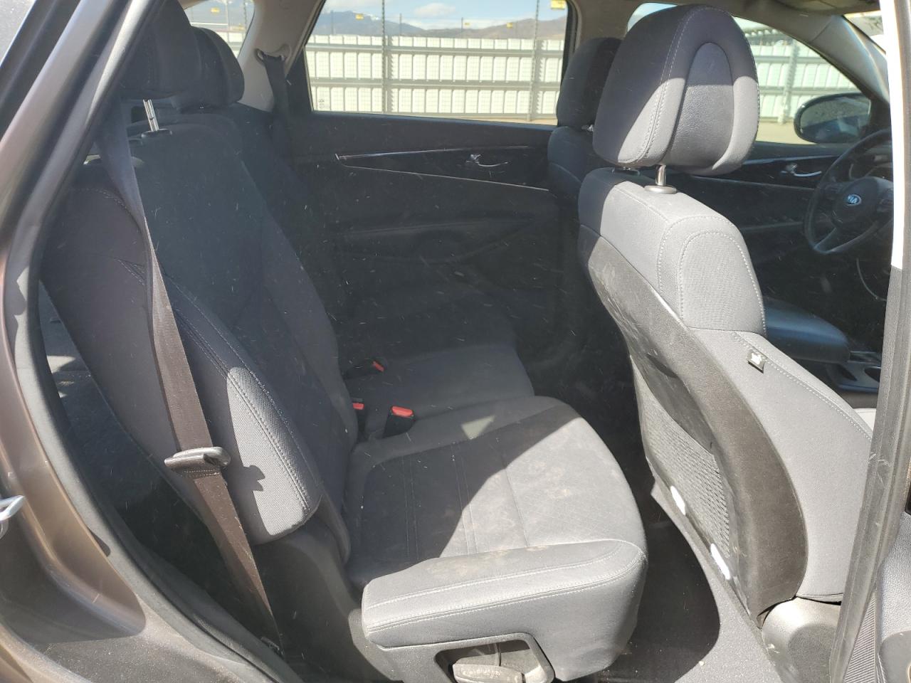 2016 Kia Sorento - Image 10