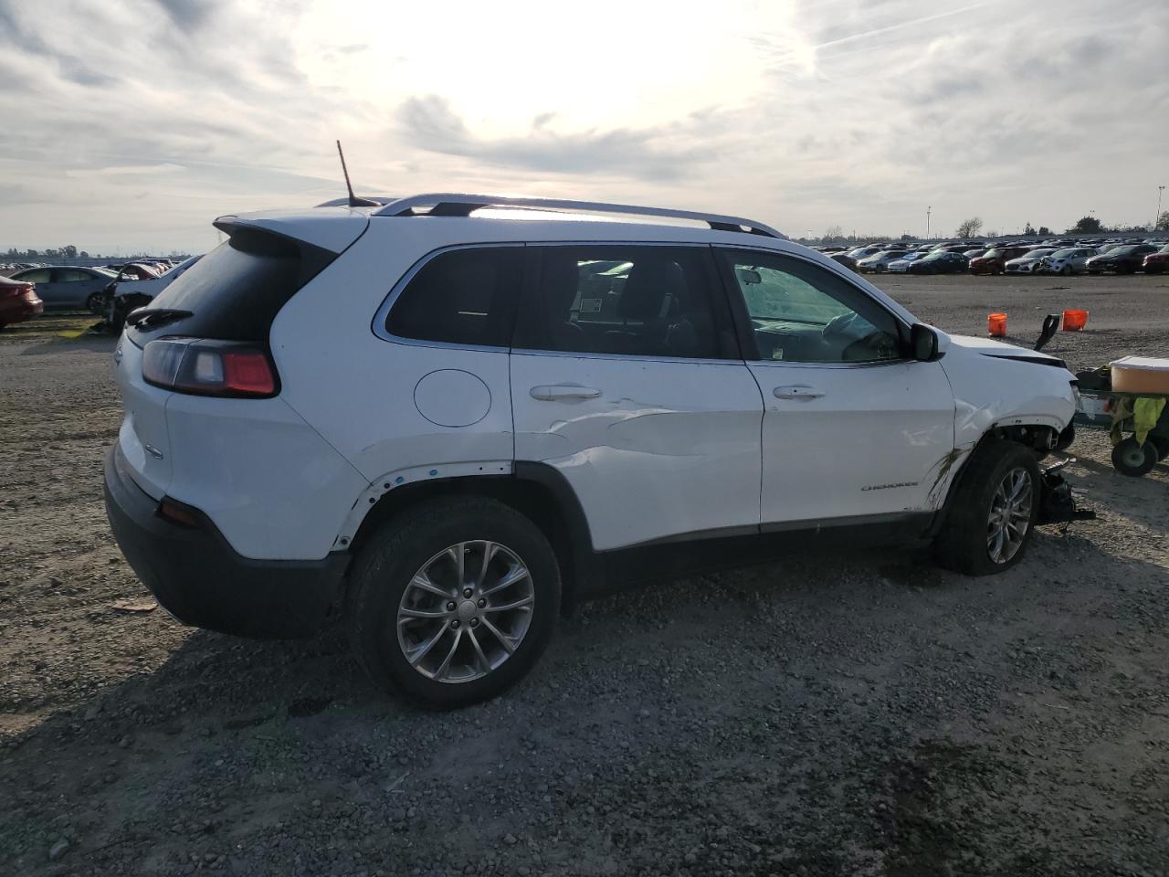 2019 Jeep Grand Cherokee - Image 3