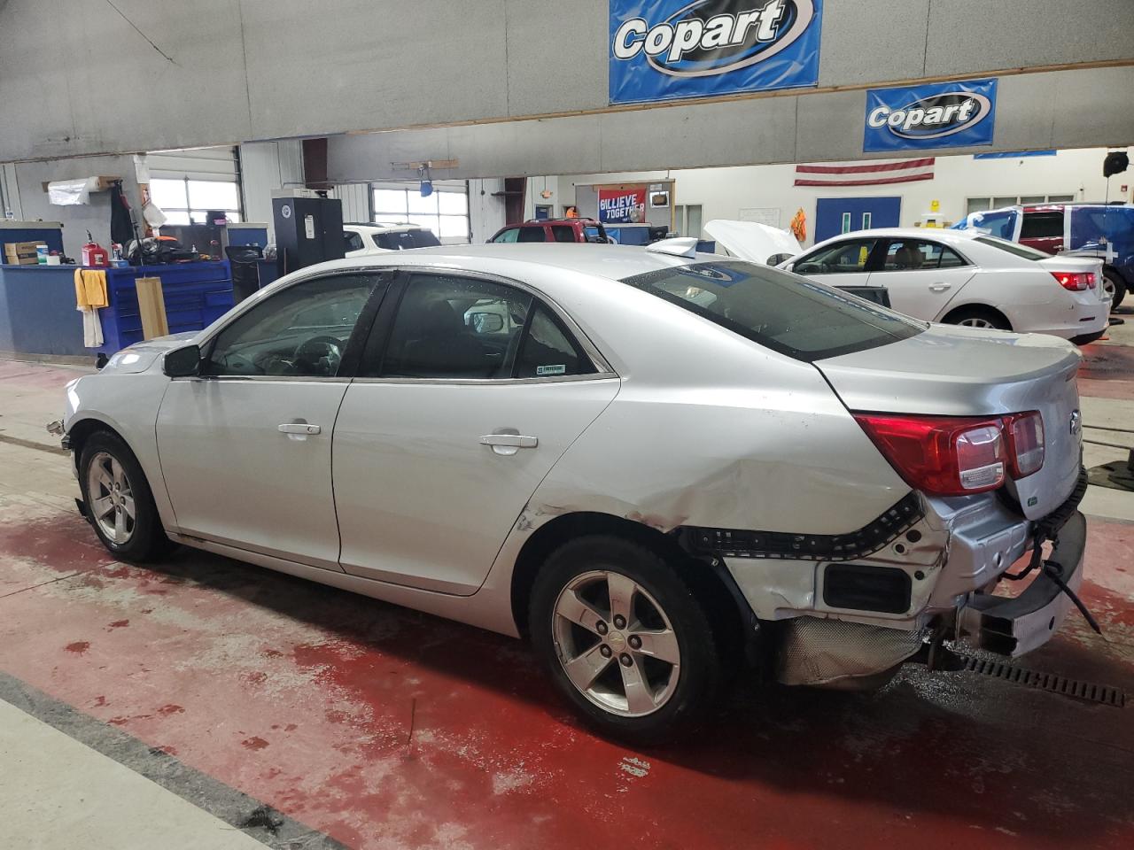 2015 Chevrolet Malibu - Image 2