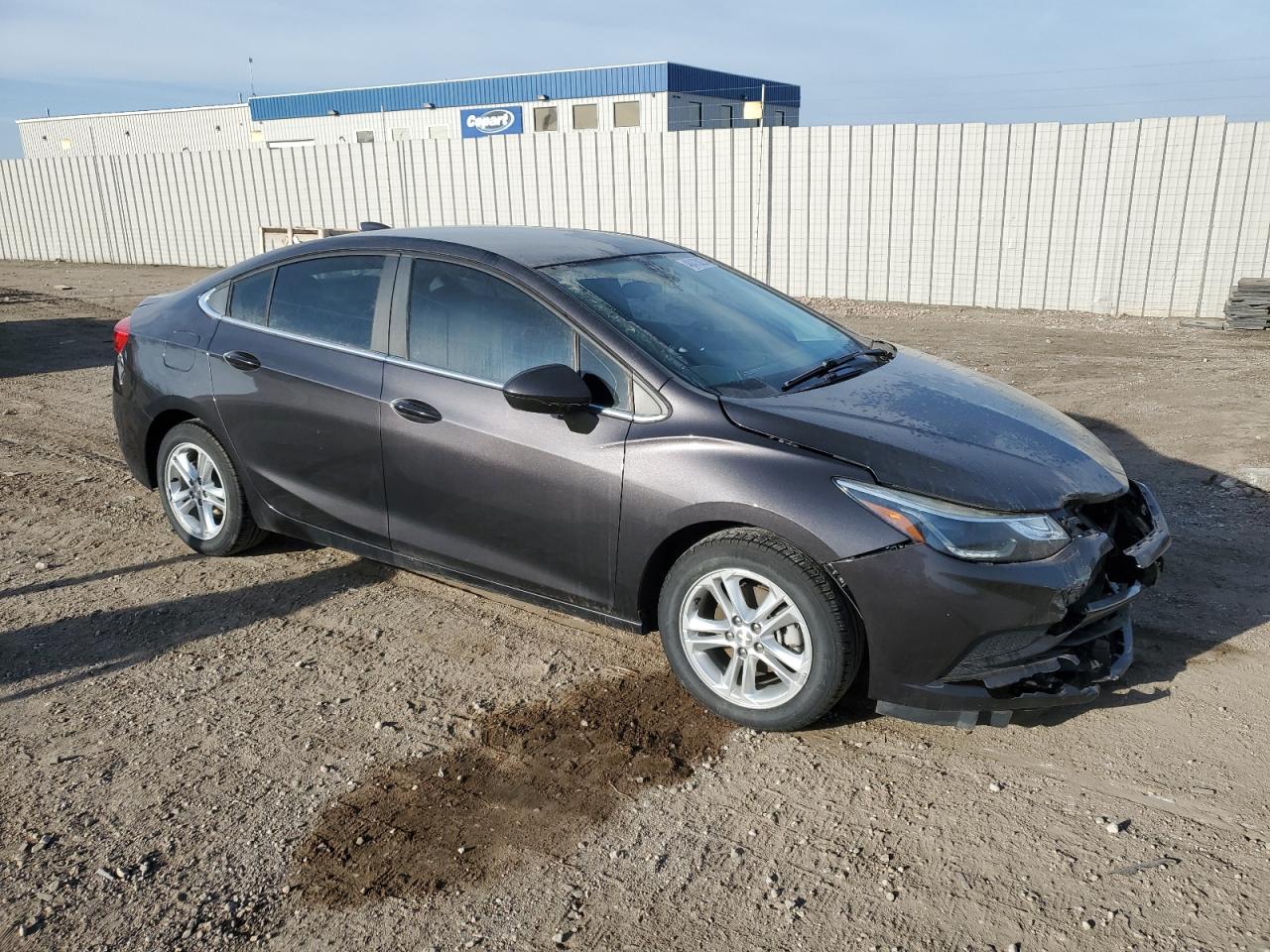 2017 Chevrolet Cruze - Image 4