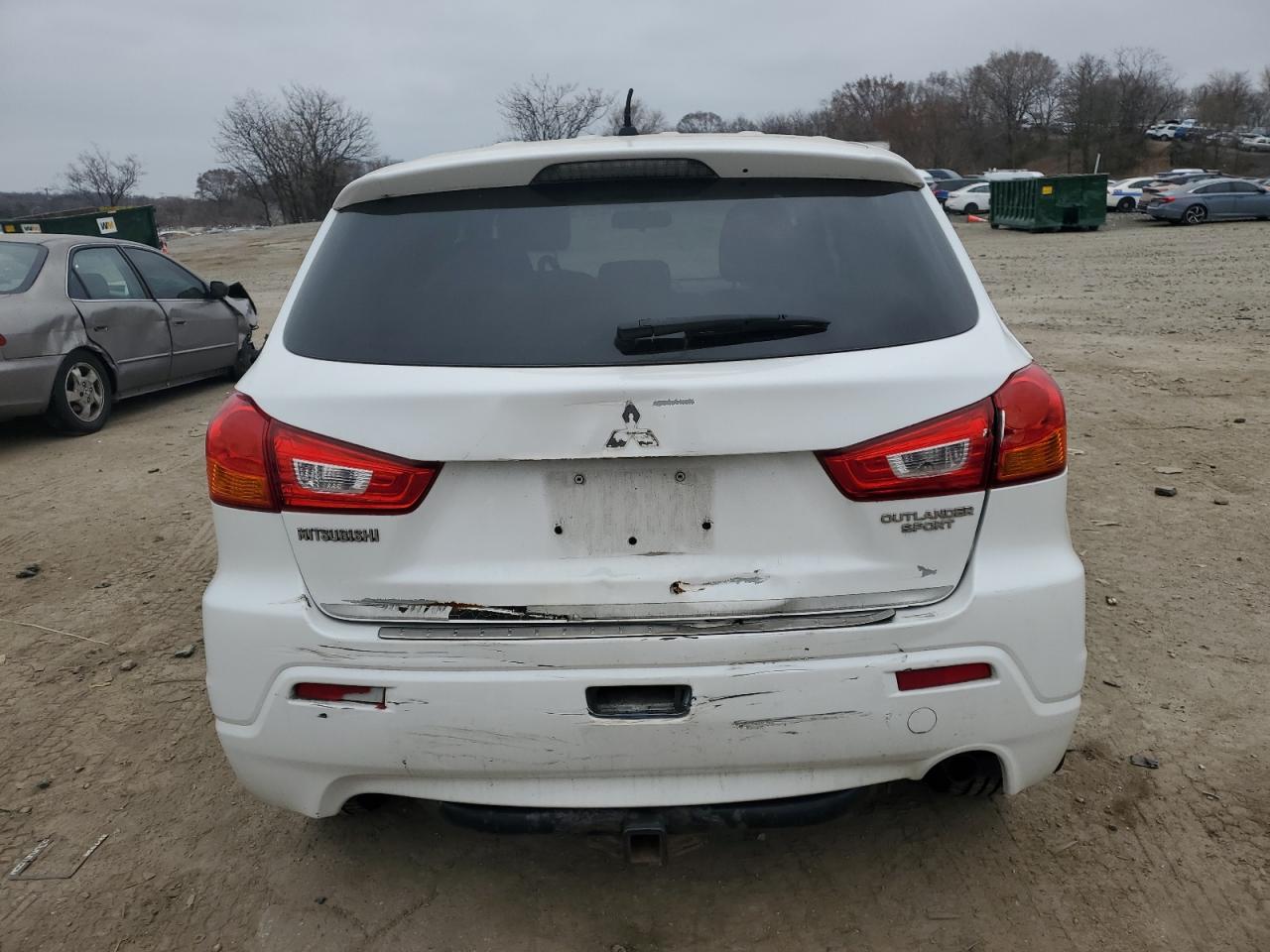 2011 Mitsubishi Outlander Sport Es VIN: JA4AP3AU8BZ000887 Lot: 49096485