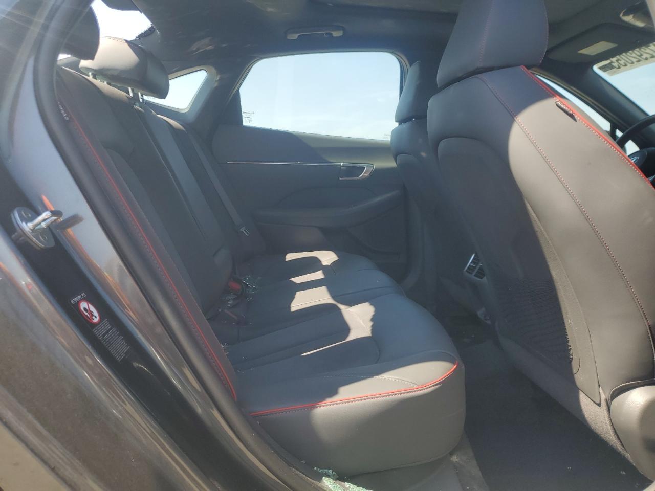 2022 Hyundai Sonata - Image 10