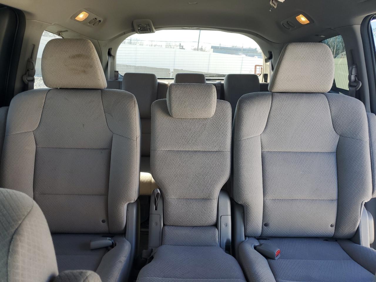 2016 Honda Odyssey - Image 10