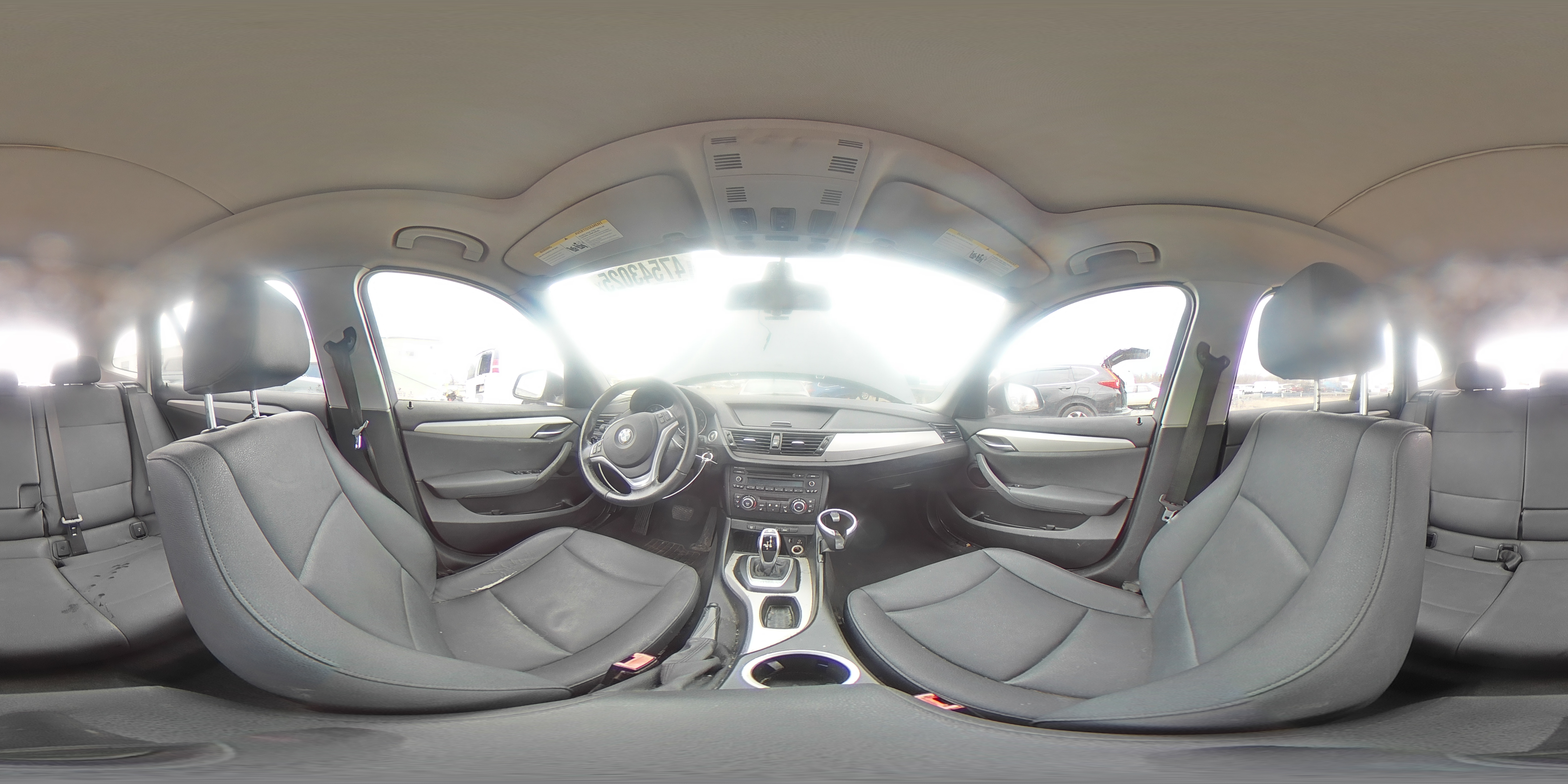 2015 BMW X1 - Image 16
