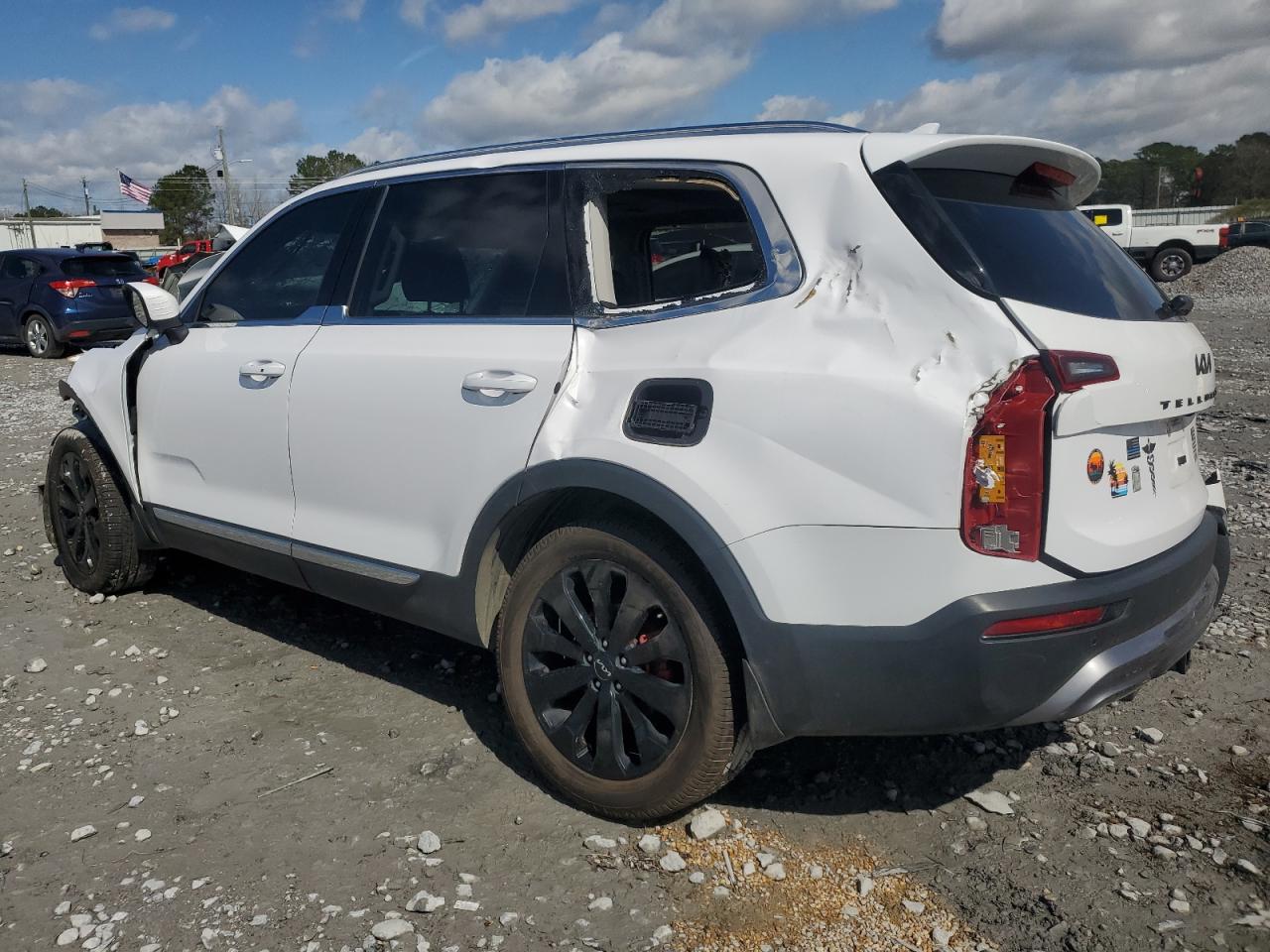 2022 Kia Telluride - Image 2