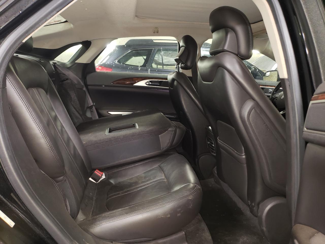 2013 Lincoln MKZ - Image 10