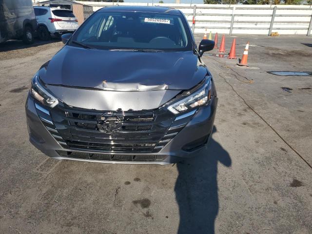  NISSAN VERSA 2025 Сірий