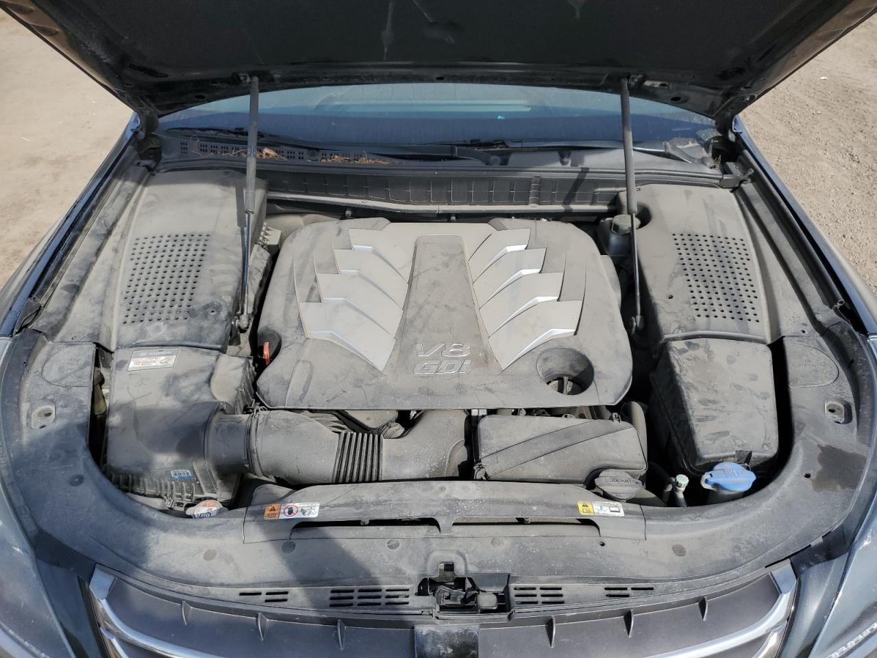 2016 Hyundai Equus - Image 11