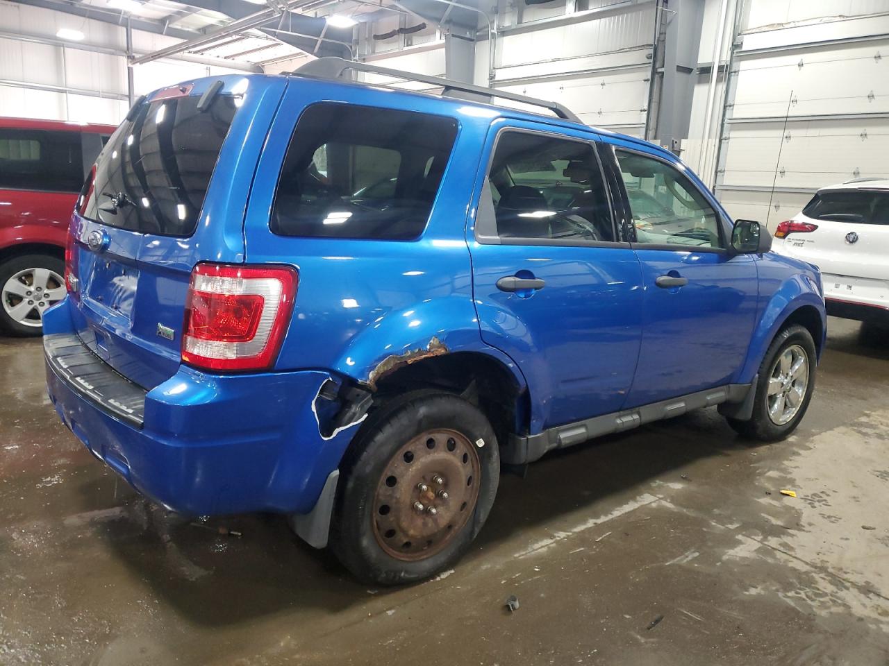 2011 Ford Escape - Image 3
