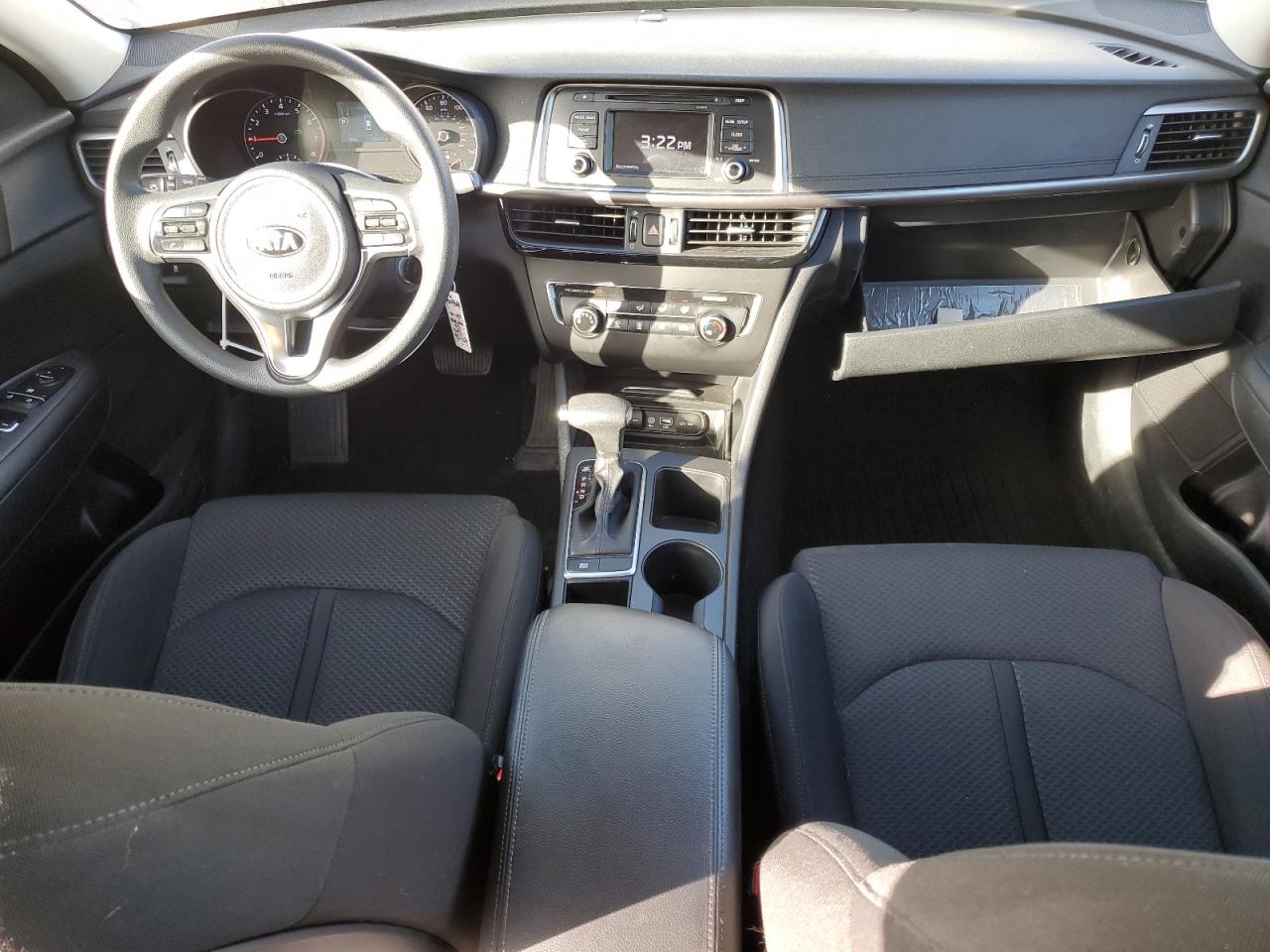 2016 Kia Optima - Image 8