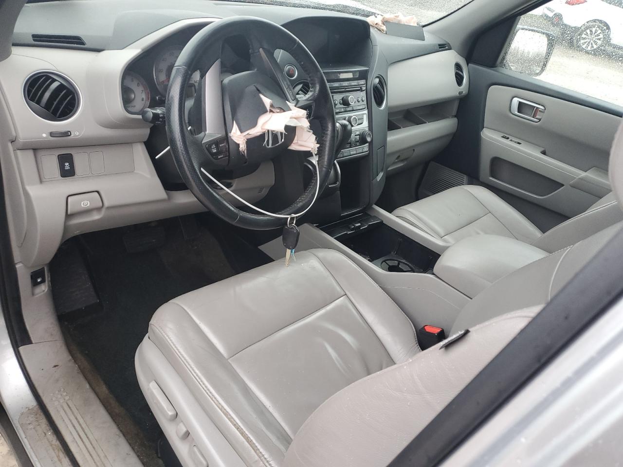 2014 Honda Pilot - Image 8