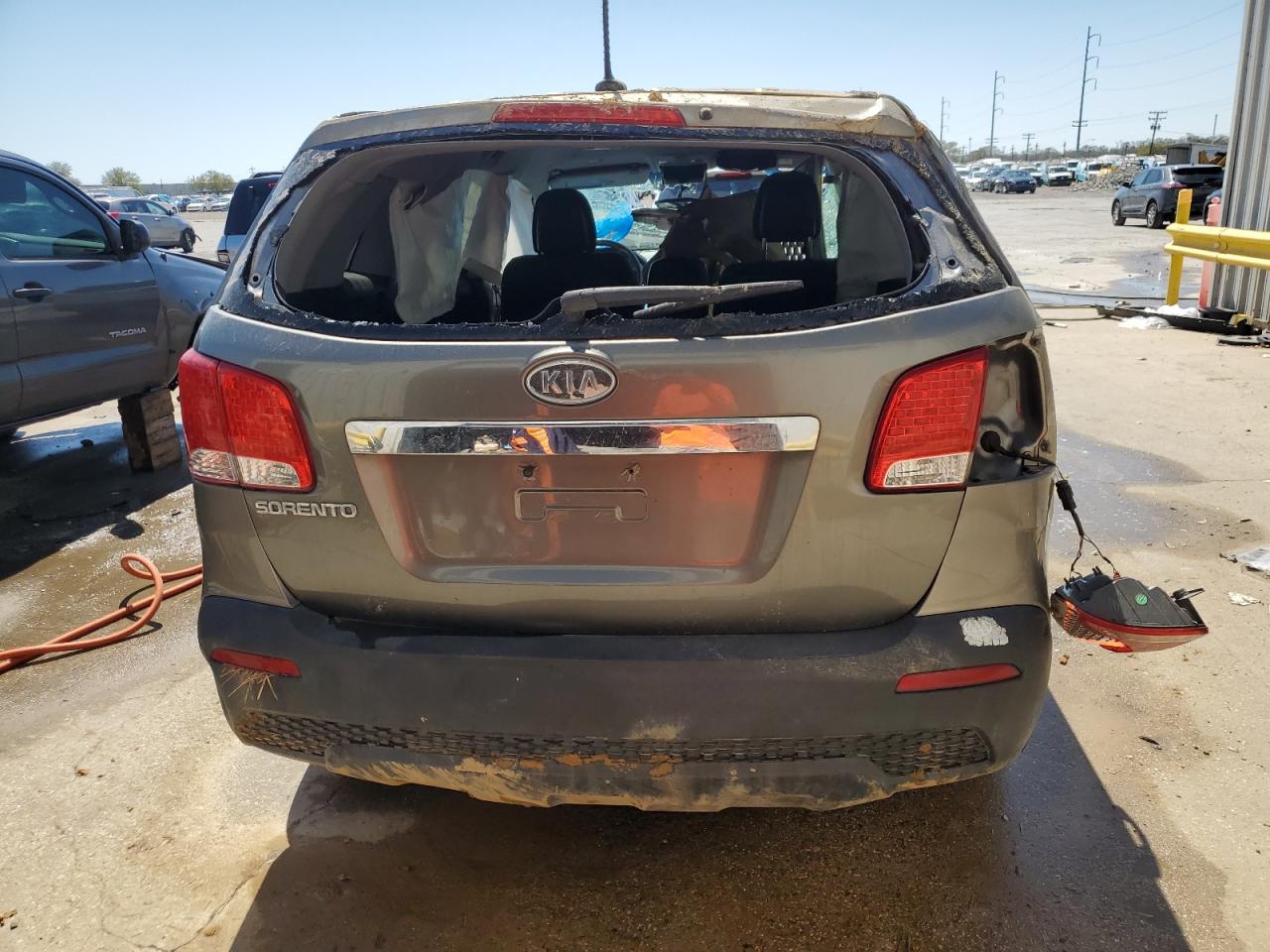 2012 Kia Sorento - Image 6