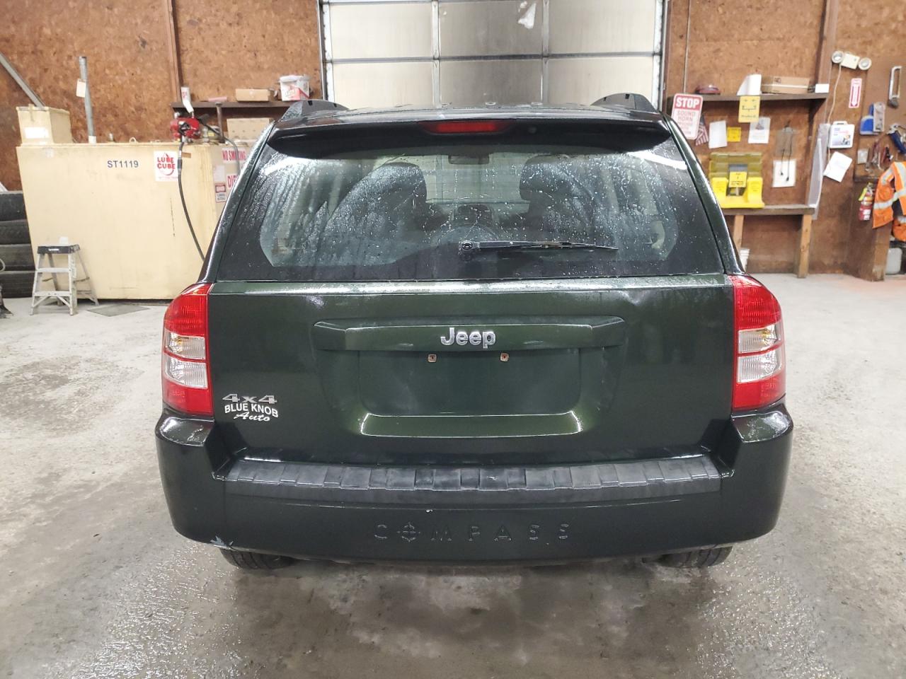 2010 Jeep Compass - Image 6
